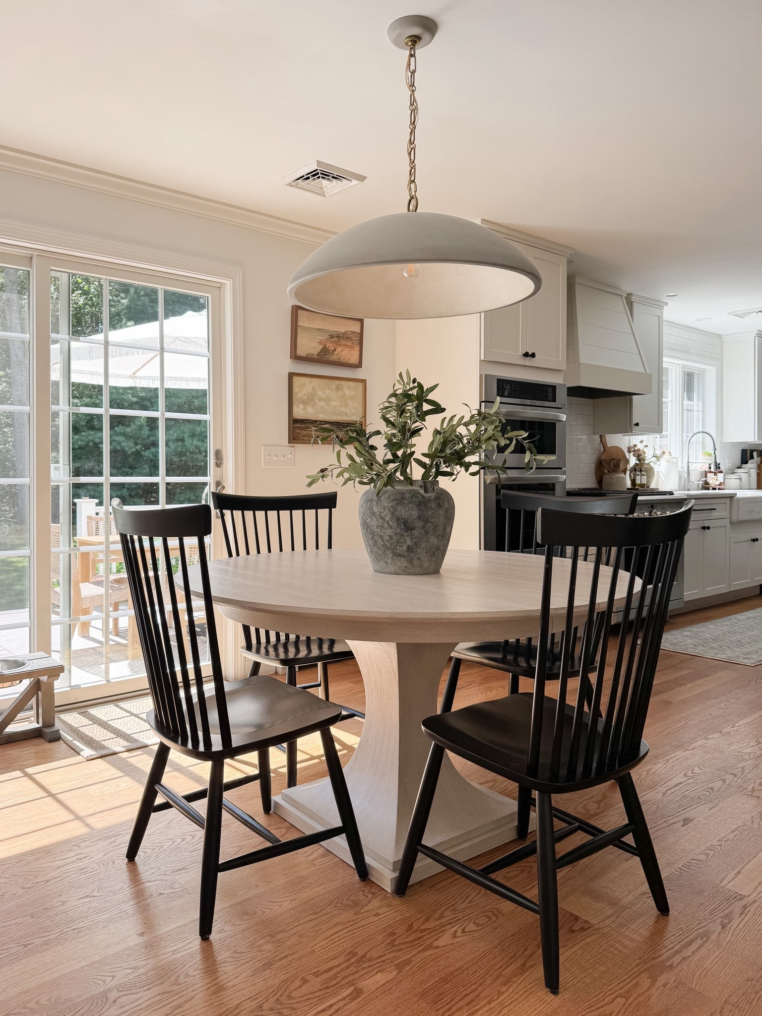 Coastal Fall Dining

Home decor  coastal kitchen  kitchen runner  coastal kitchen faves  home decor  trending home decor  sherricalnanhome 

#LTKFindsUnder100 #LTKHome #LTKStyleTip