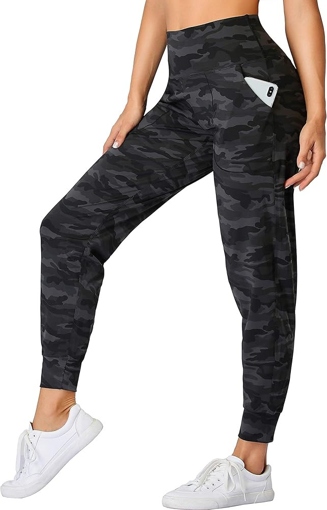 Oalka Women's Joggers High Waist Yoga Pockets Sweatpants Sport Workout Pants | Amazon (US)
