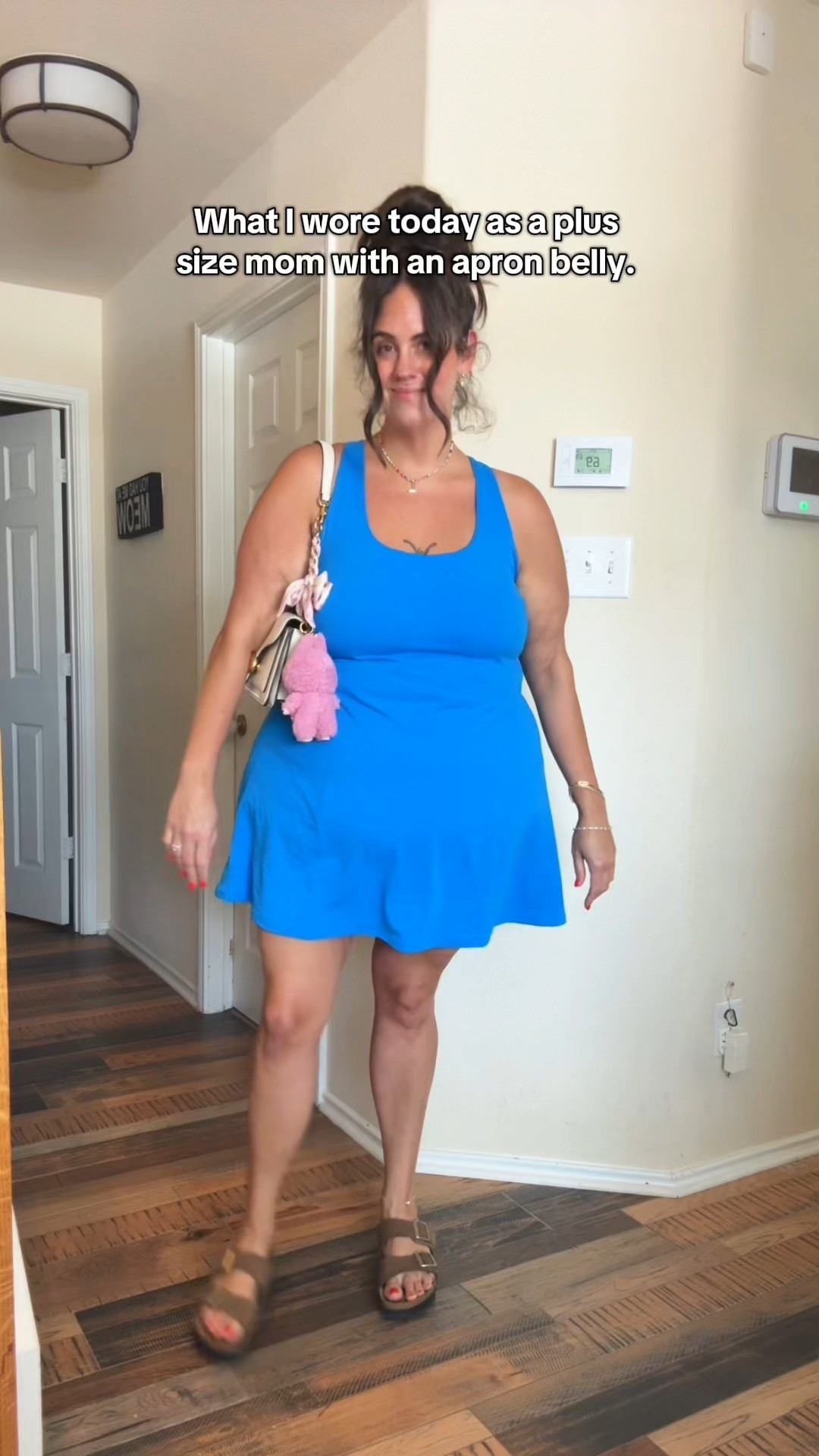 What I wore as a busy plus size mom with an apron belly  