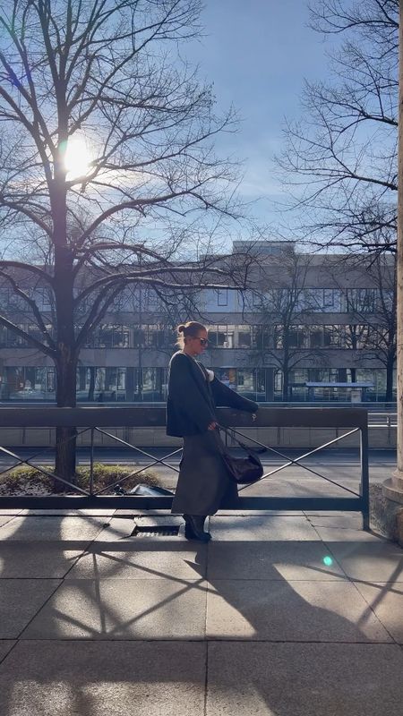 All Grey #ootd #grey #greyskirt #skirt #arket #arketsweater #sweater #midiskirt #arketbag #wooljacket #greyjacket

#LTKeurope #LTKstyletip #LTKSeasonal