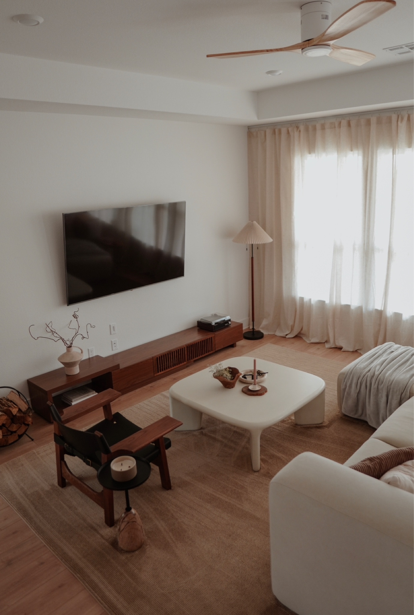 Our cozy Japandi living area set up 🪵✨

#LTKStyleTip #LTKFindsUnder100 #LTKHome
