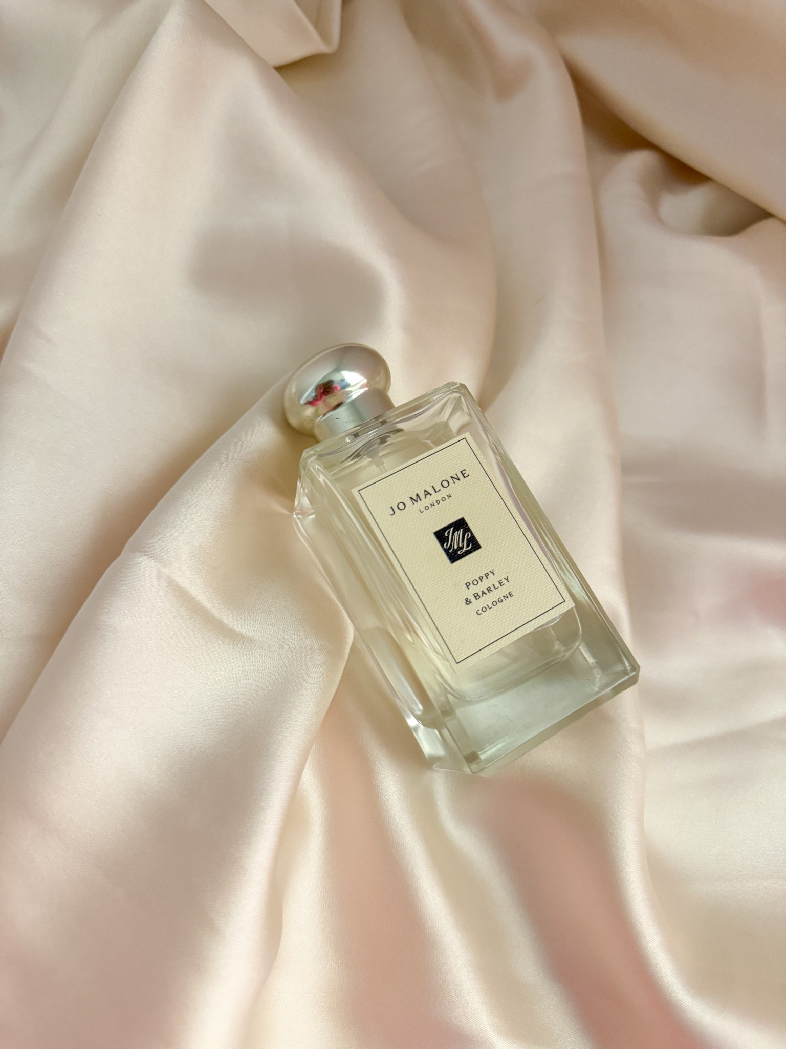 Soft, feminine, and effortlessly elegant — Jo Malone Poppy & Barley is my go-to daytime scent this season. 

#LTKBeauty
