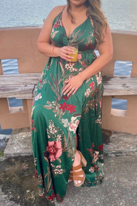 This tropical green floral print maxi dress is perfect for a destination wedding guest dress or your next tropical vacation! #beachwedding 

#LTKunder100 #LTKwedding