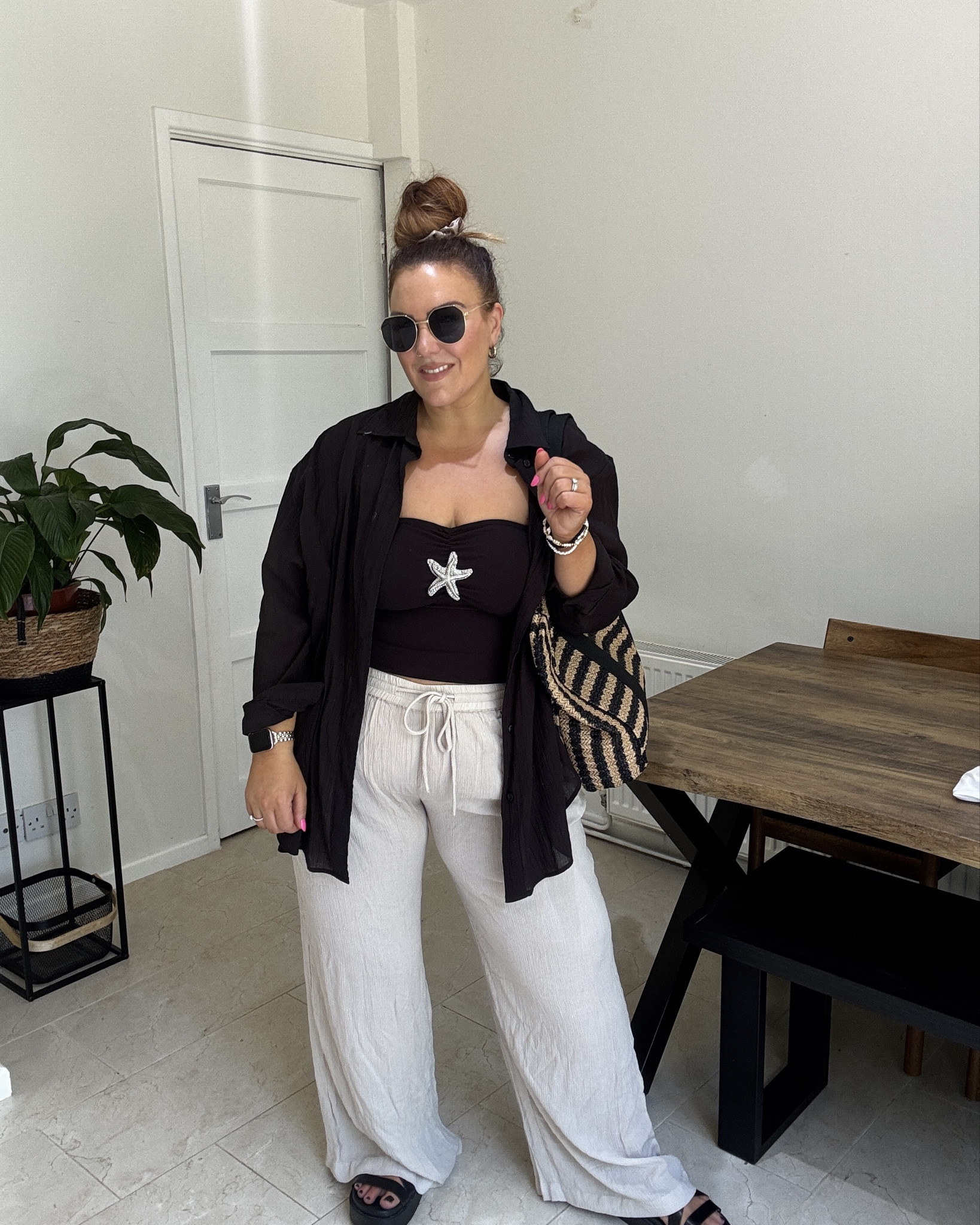 2 holiday outfits if you’re  conscious of your tummy/arms! 
#holidayoutfits #midsizeholidayfits #size16 #hm 

#LTKcurves #LTKsummer #LTKmidsize