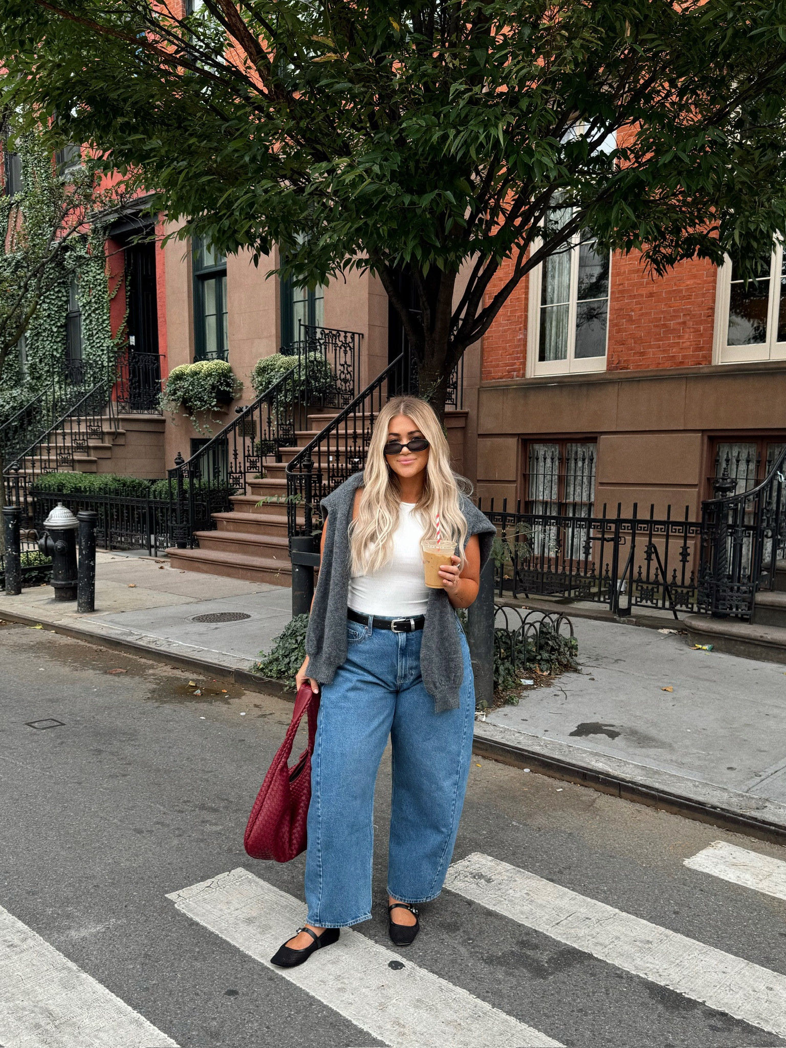 Ootd for day exploring in NYC🚕🤎 #nyc #barreljeans #fall #city 

#LTKTravel #LTKSaleAlert #LTKMidsize