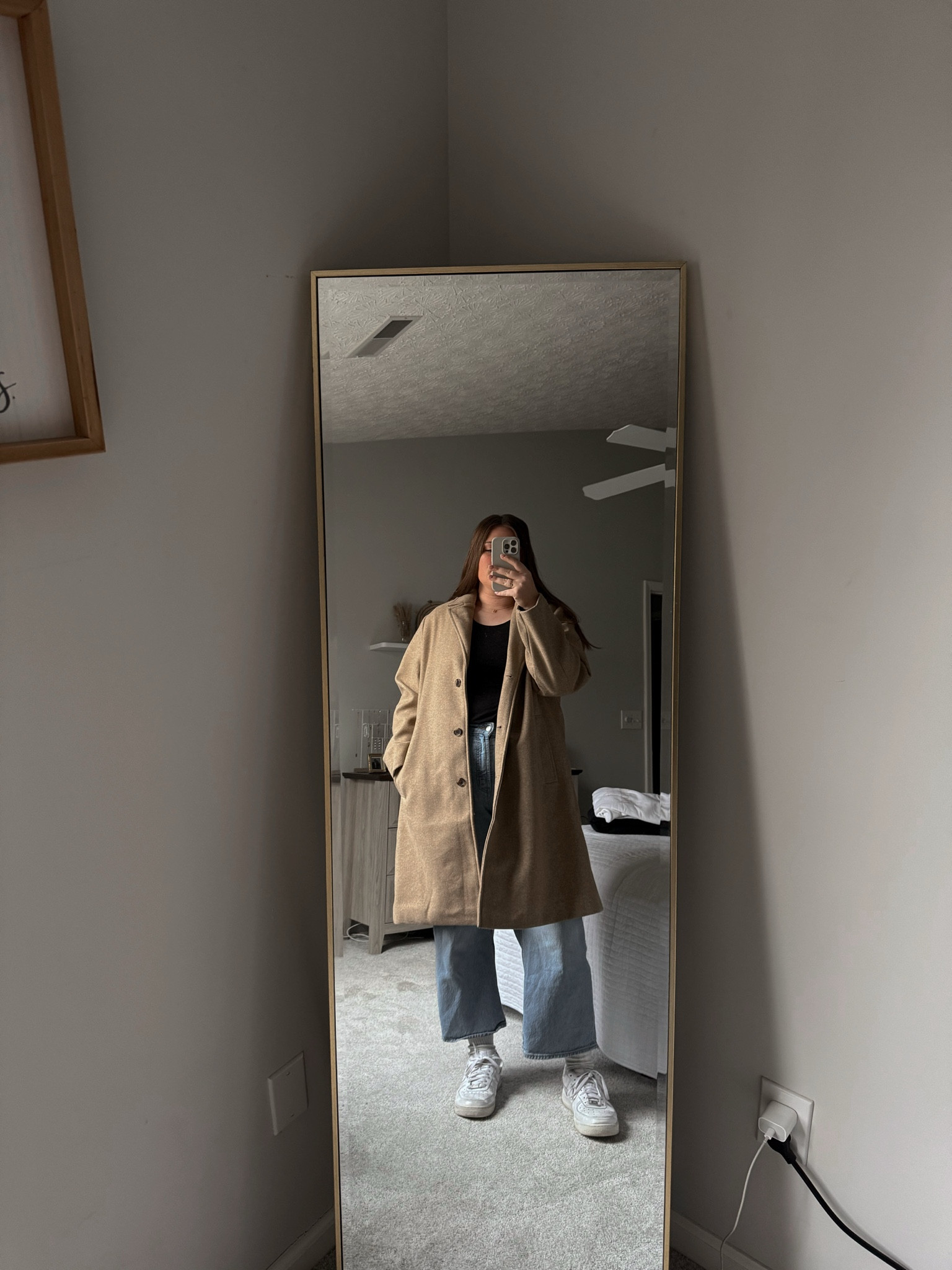 Beige Coat Outfit Inspo

#LTKSeasonal #LTKHoliday #LTKGiftGuide