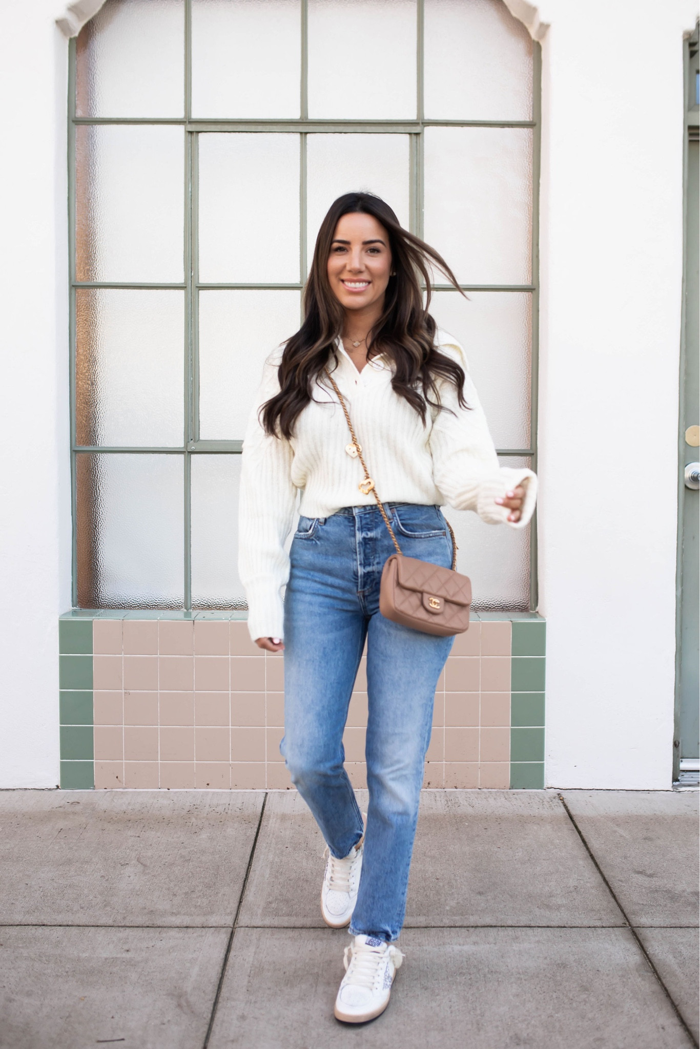 This astr the label sweater is so cozy and it’s on sale for under $35!! Such a steal! (Wearing size XS!) 🤍

#LTKsalealert