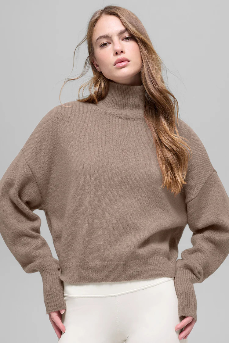 Wool Cashmere Cropped New Class Turtleneck Sweater | Alo Yoga (US)