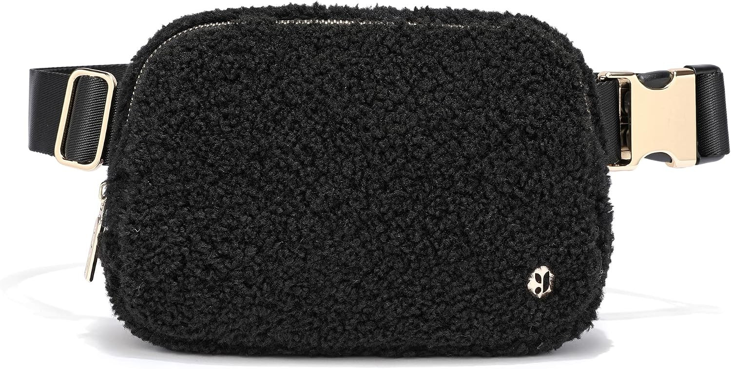 FODOKO Sherpa Belt Bag, Fleece Crossbody Bag Fanny Pack for Women Fashionable Everywhere Waist Bum Bag Pack with Hardware Buckle Black Gold | Amazon (US)