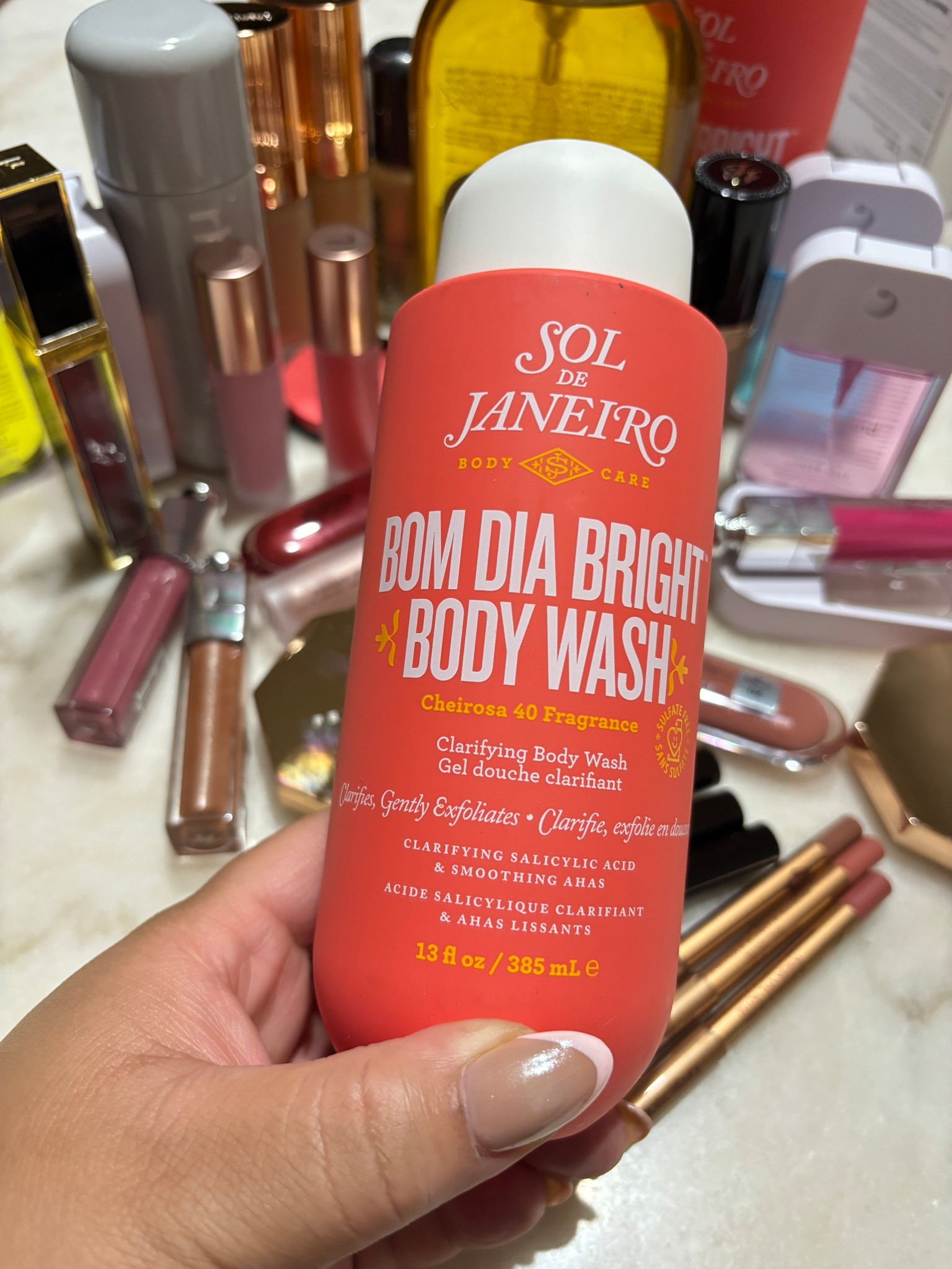 The secret to smelling like vacation every day? Sol de Janeiro’s body wash.
This stuff turns my shower into a literal tropical getaway—, it’s crazy hydrating, and the scent… it LASTS. I step out smelling like warm sunshine, coconut cream, and beach goddess energy.
If you want soft, glowy, ridiculously good-smelling skin, this is your sign. ☀️✨

#LTKdayinmylife #LTKFindsUnder50 #LTKBeauty
