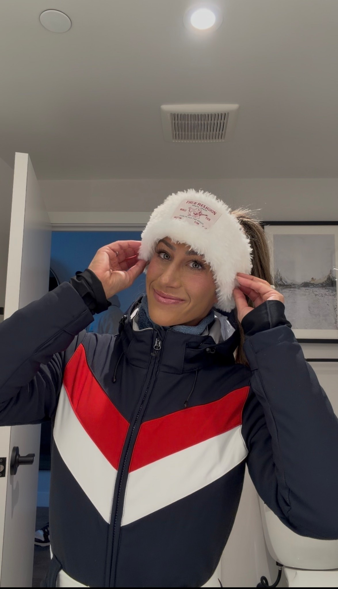 Snowsuit for skiing & snowboarding ❄️⛷️
Size small 

#LTKActive #LTKSeasonal #LTKgrwm