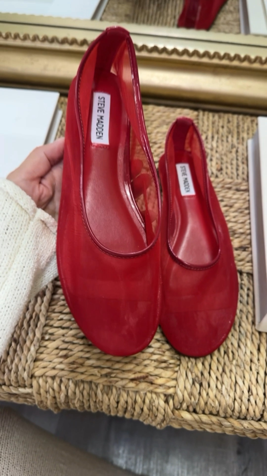 Comfy chic flats 

#LTKFindsUnder100 #LTKShoeCrush #LTKStyleTip