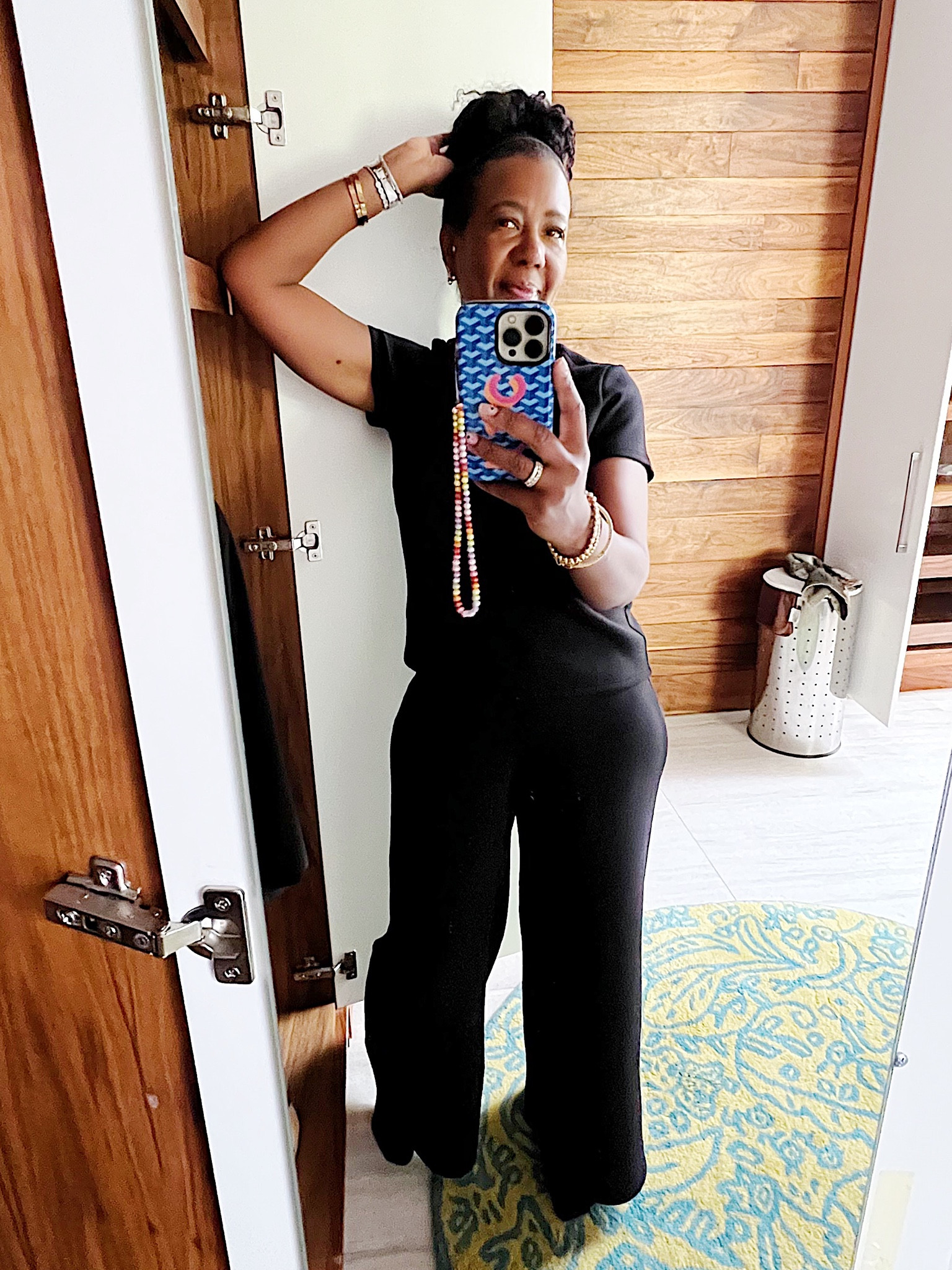 Spanx has done it. I’ve had this air essentials outfit on for a 48 hour travel day (time zones!) … left Cape Town, flew to Istanbul for an 8 hour shopping layover and just landed in NYC. I’m grimy and ready for a shower and bed, but this outfit is comfortable, breathable and chic - it still looks and feels good after all of that. My only issue? The pants need pockets.

#spanx #airessentials

#LTKtravel #LTKstyletip #LTKover40