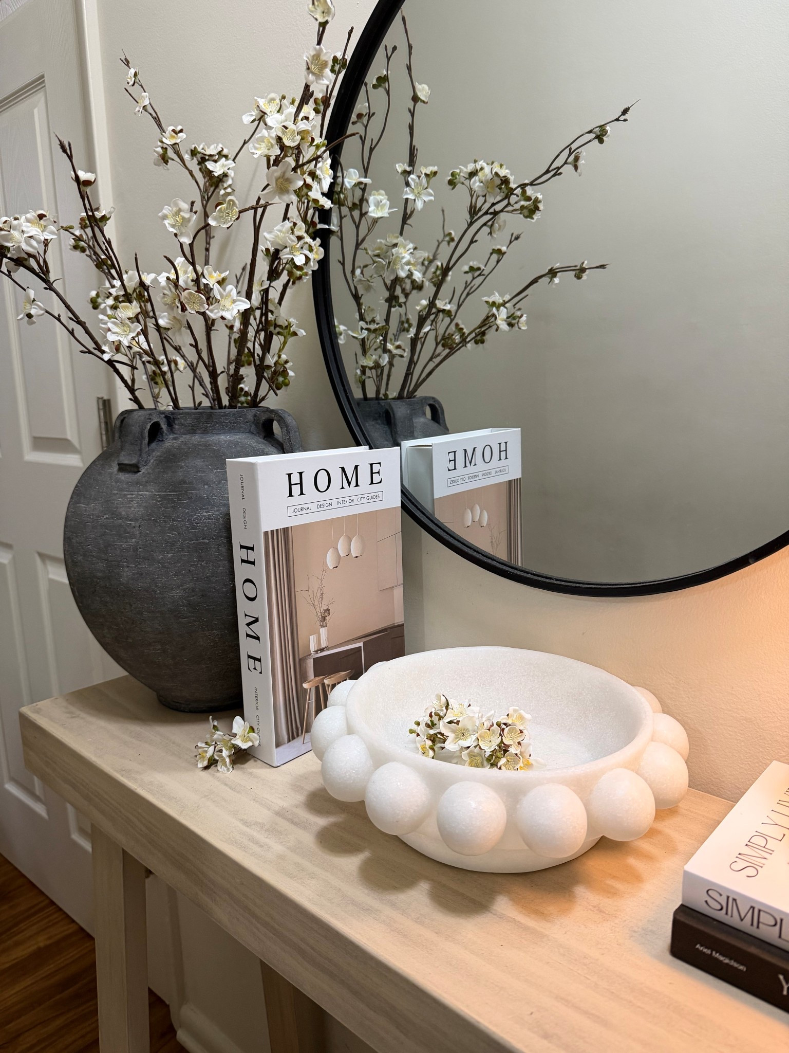 Spring console decor refresh ✨🌸