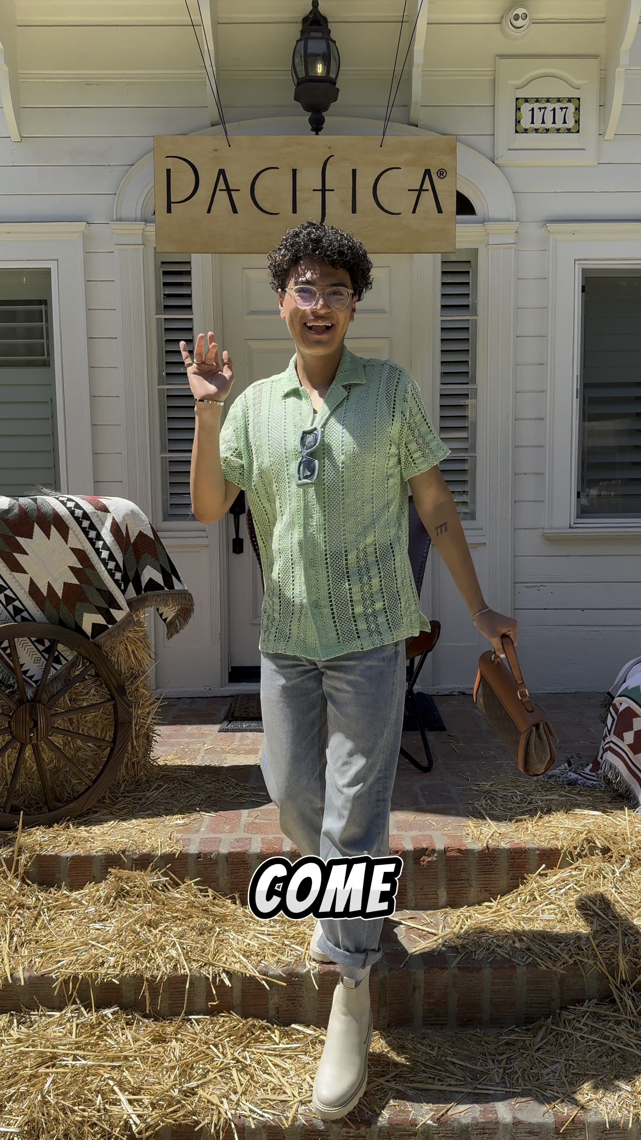 Let’s Hangout with @pacificabeauty💜✨ BESTIES I need to know what is your fave #Pacifica Scent💙