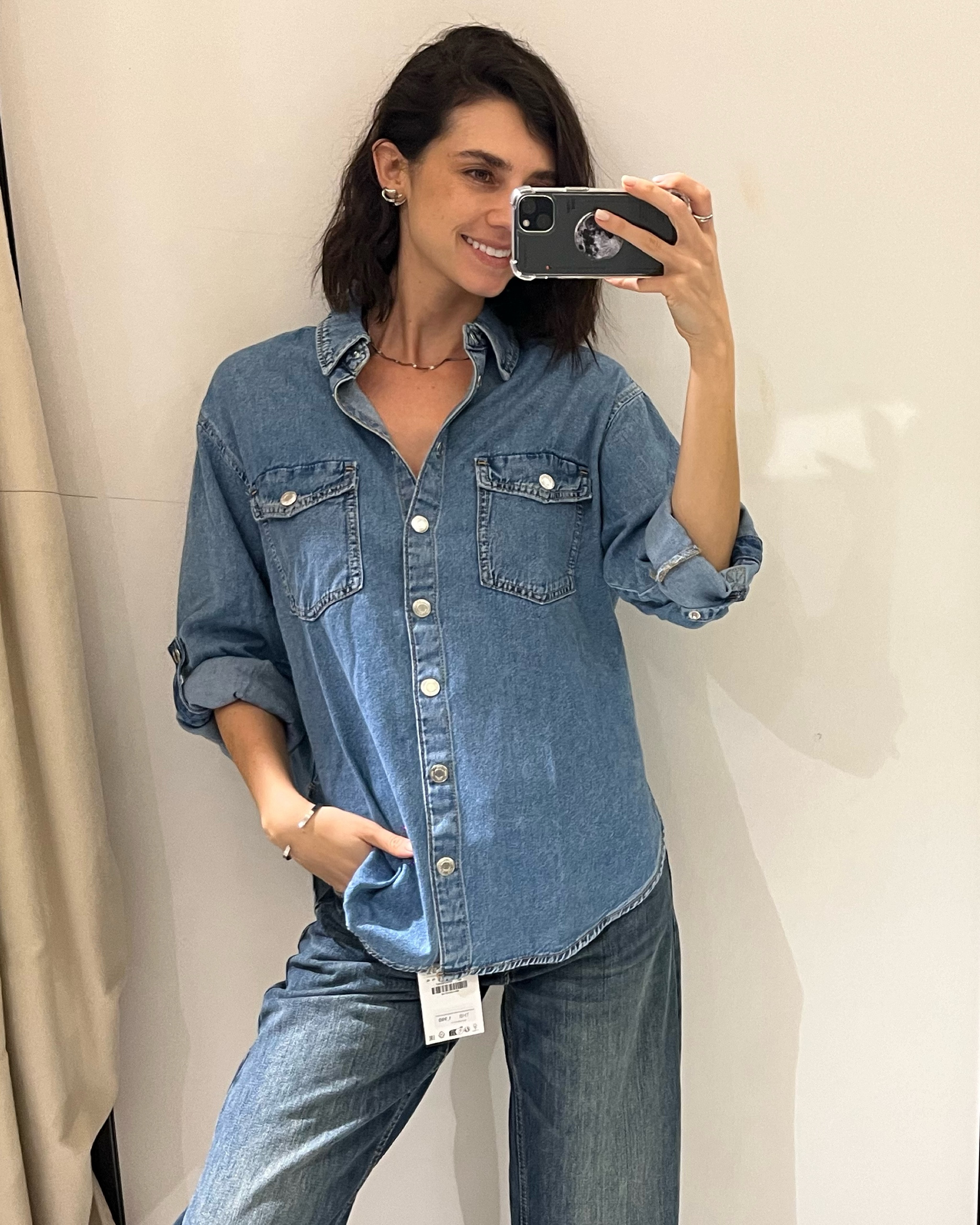 E TEM PEÇA + VERSÁTIL QUE A CAMISA JEANS? ~ confere os achadinhos que eu linkei aqui: 

#LTKdicadeestilo #LTKbrasil #LTKlookdetrabalho