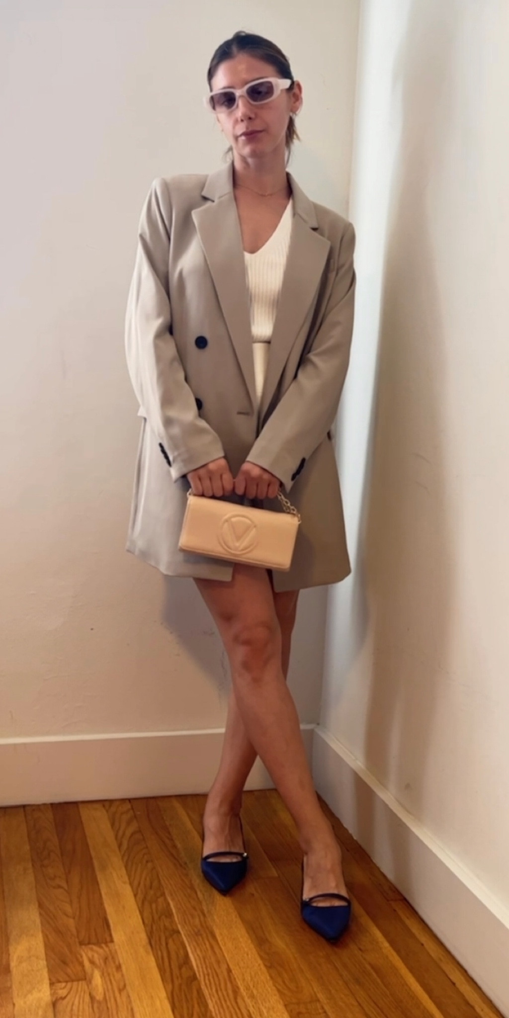 Blazer style, oversized blazer, wallet bag, crossbody wallet, neutral color, neutral style

#LTKSeasonal #LTKstyletip