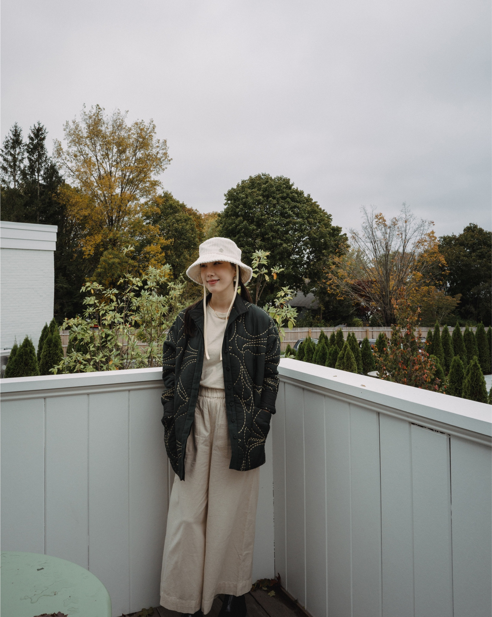 Chic countryside getaway look 🖤💫

#LTKPetite #LTKSeasonal #LTKStyleTip