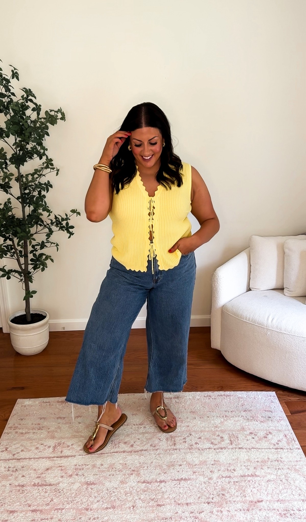XL top size 32 (14) in jeans 💕

Spring outfit inspo, spring style, spring fashion, tie vest, women’s vest, side legs jean outfit, midsize outfit inspo, amazon finds 

#LTKMidsize #LTKFindsUnder50 #LTKStyleTip