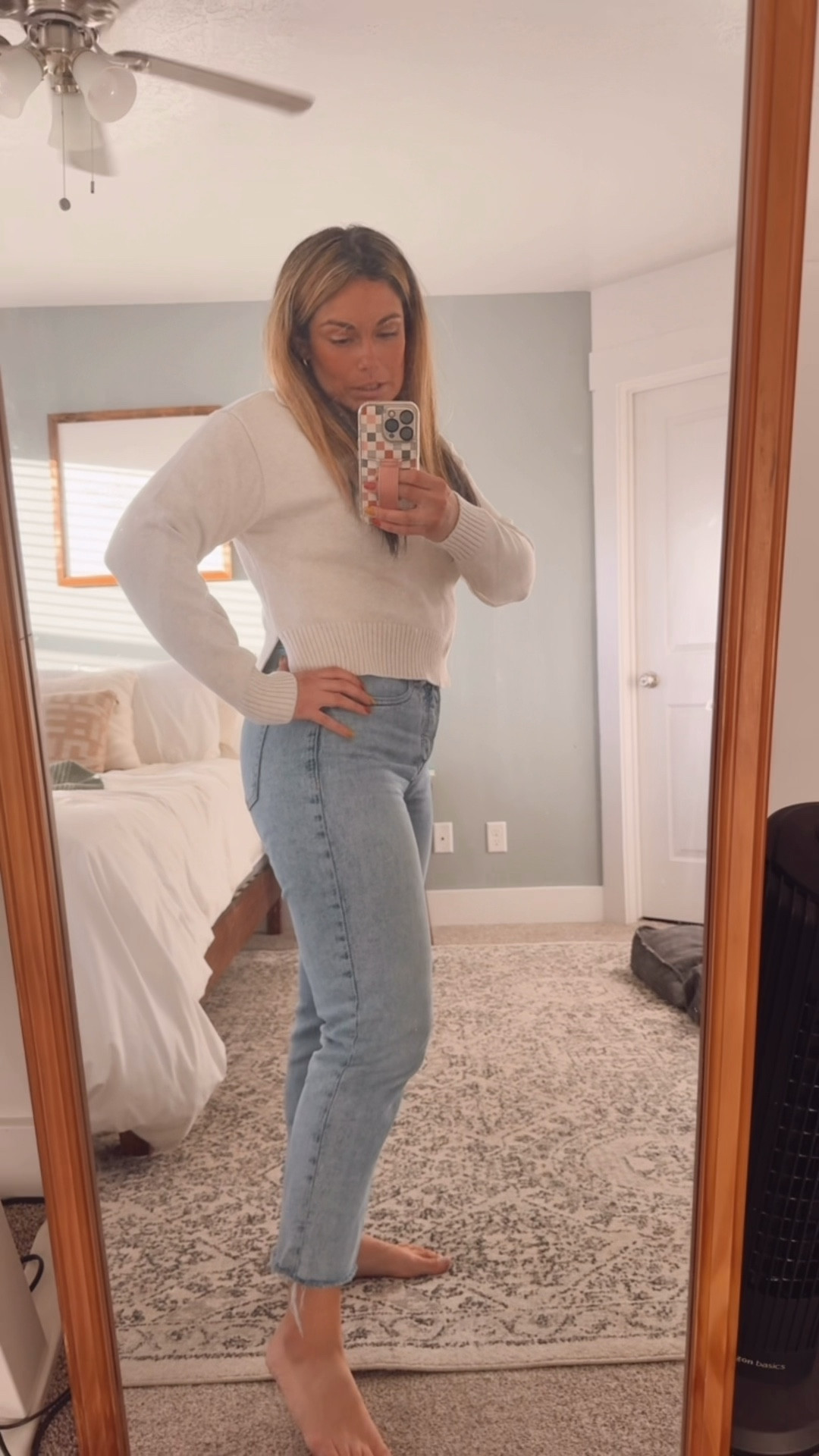 The comfiest sweater for fall and winter!

#LTKFindsUnder50 #LTKHoliday #LTKGiftGuide