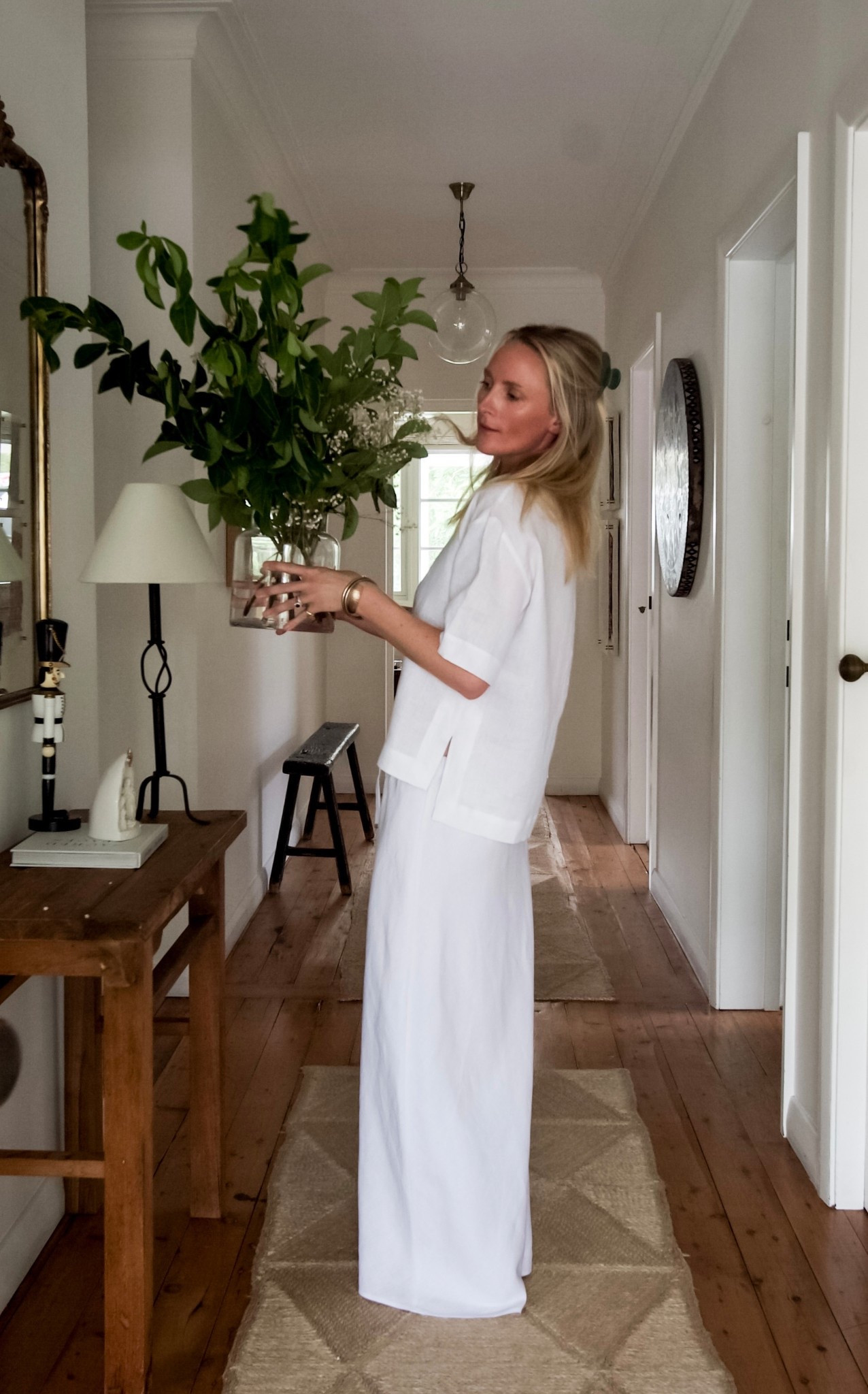 Christmas linen look: a beautifully cut button-up linen shirt, paired with a classic high- or low-waisted linen skirt. White on white 🤍( Wearing size 4 In both) 

#LTKaustralia #LTKnewzealand