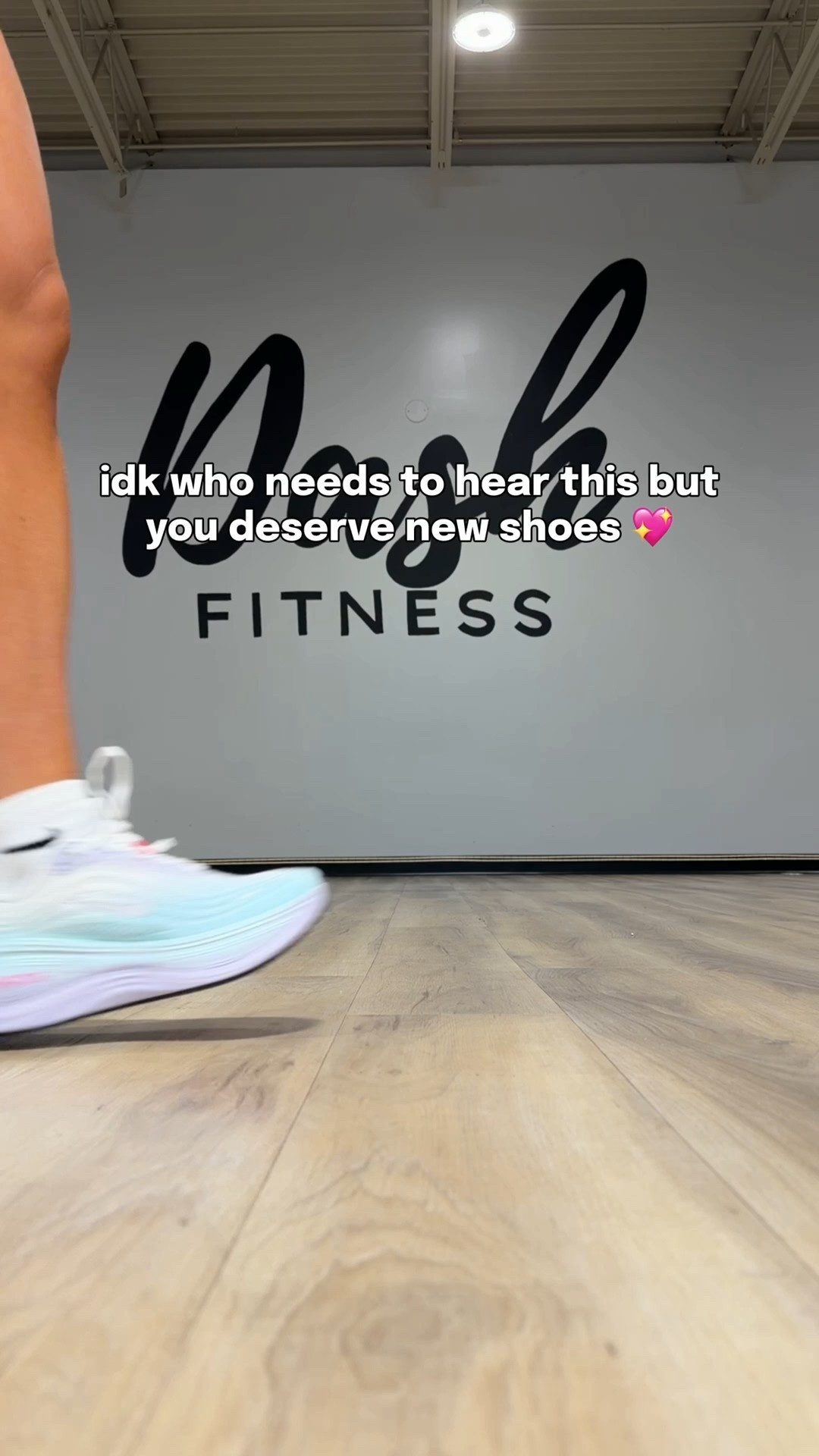 Currently obsessed with the comfort and control of these @Nike US Vomeros 🔥😍


#LTKootd #LTKfitnessgoals #LTKActive