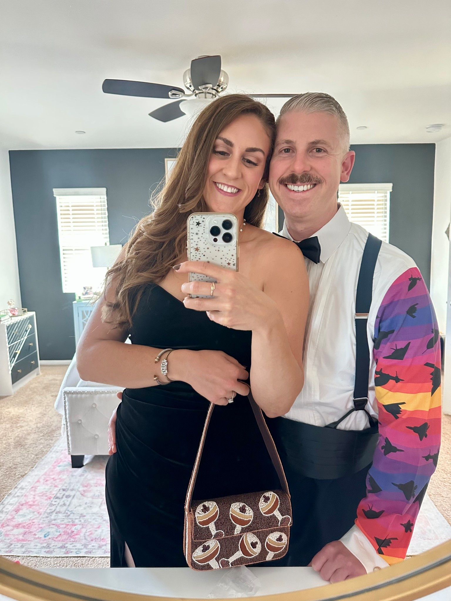 This espresso martini ☕️🍸 bag is my entire personality now. 😘

#LTKItBag #LTKSeasonal #LTKStyleTip