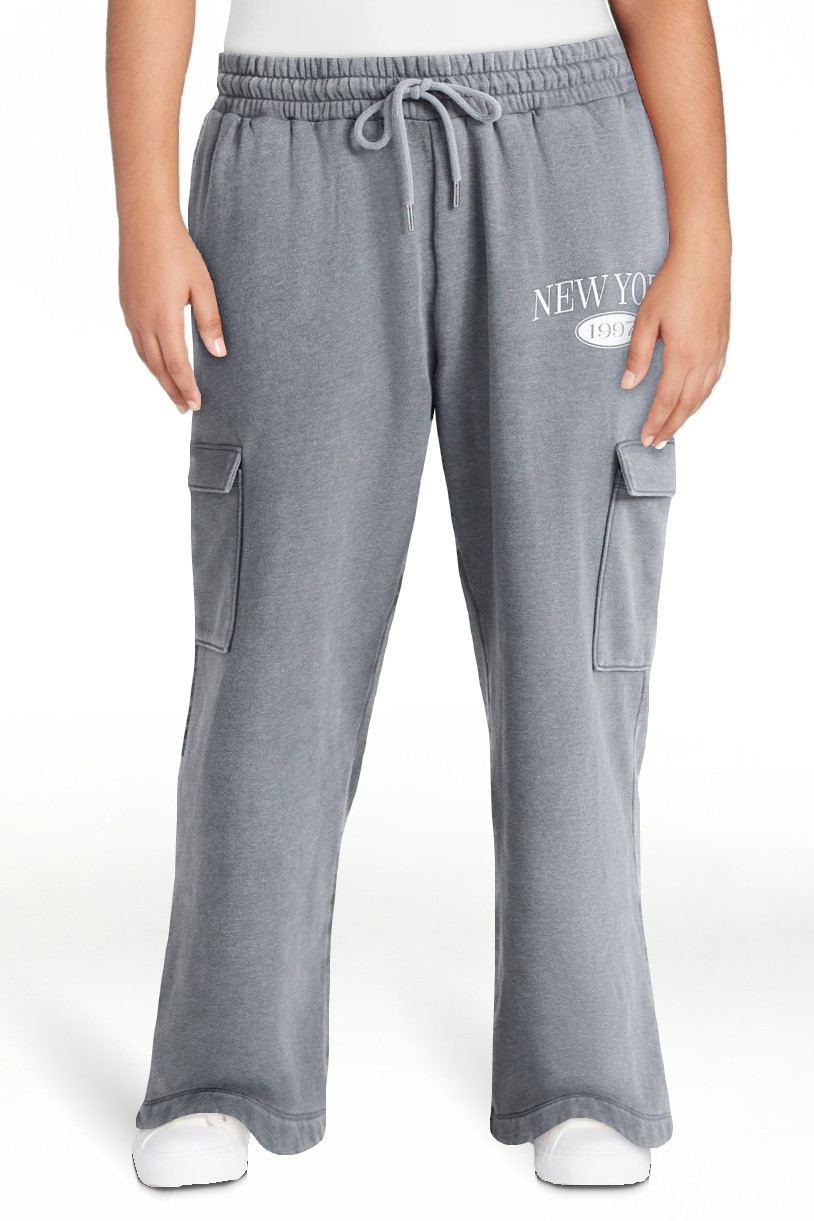 No Boundaries Mineral Wash Cargo Sweatpants, 29.5'' Inseam, Women's | Walmart (US)