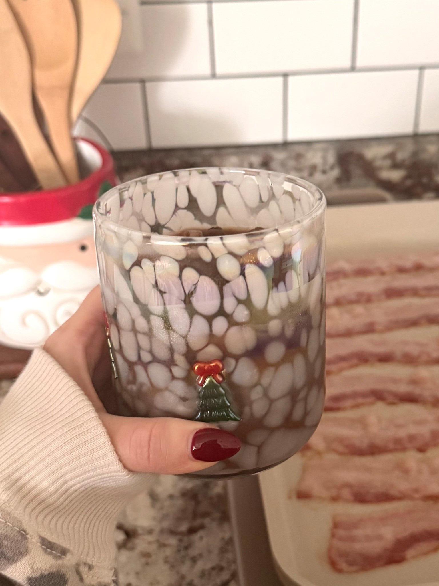 My favorite Christmas glasses from Anthropologie ! 

#LTKSeasonal #LTKHoliday #LTKGiftGuide