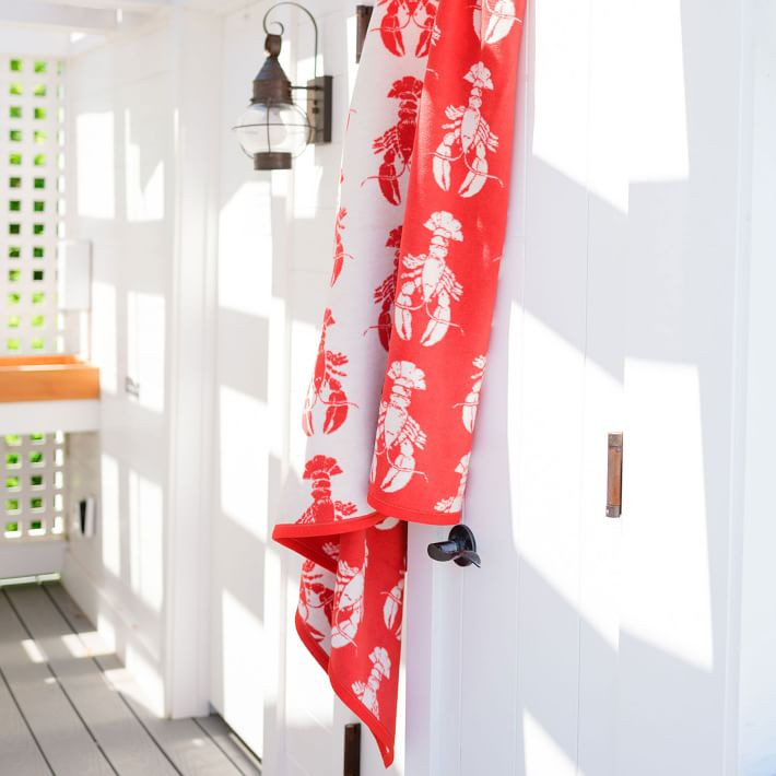 Chappywrap Throw Blanket | Mark and Graham