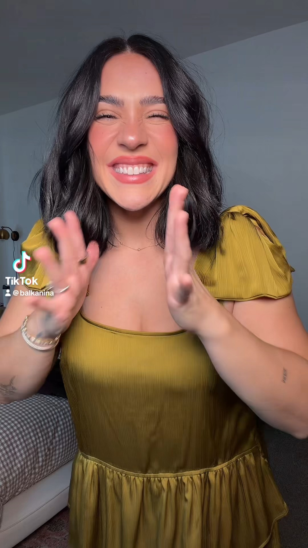 Cutie little vintage holiday outfit! Size 10/L 

#LTKSeasonal #LTKMidsize #LTKHoliday