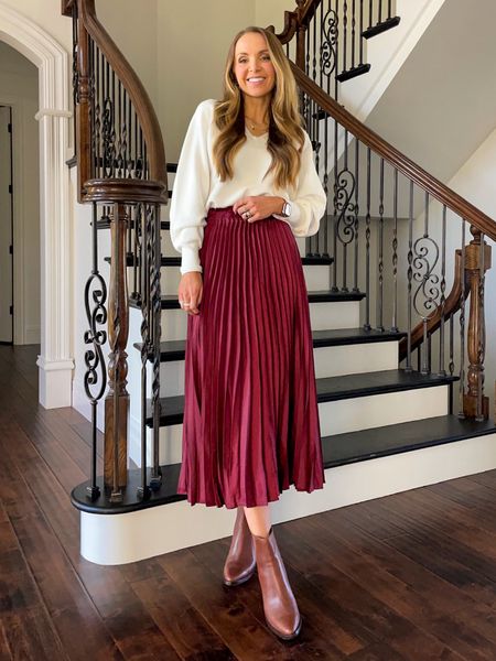 @lulus holiday outfit with pleated skirt + sweater // use code MERRICK20 for 20% off 

#LTKHoliday #LTKfindsunder100 #LTKstyletip