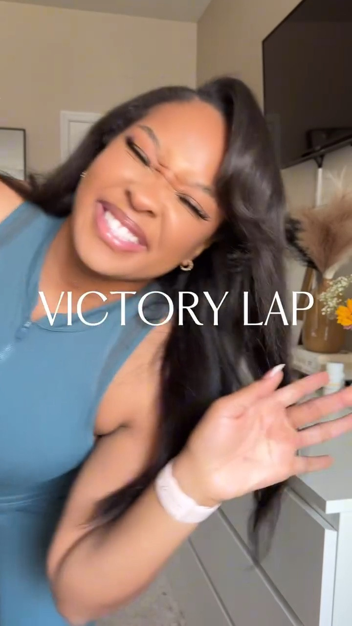 Send this to a friend who wants to start their health & wellness journey!🩷🙌🏽✨ Join me on my ‘Victory Lap’ series as I train to crush the Turkey Trot this Thanksgiving! To reach my goal, I’m committing to:

1.	Waking up at 5:30 a.m. every day to get a head start
2.	Fueling my body with a high protein diet to build endurance
3.	Running for a minimum of 45 minutes to increase my stamina (help me Lord!)
4.	Nourishing my mind with a daily 30-minute Bible study for motivation and focus

I am not looking at the scale this go around because this challenge is personal💁🏽‍♀️

Follow along as I share my journey to the finish line! 
- @target @wholefoods 
#runclub #newrunner #fit #beginnerrunner #dallasinfluencers