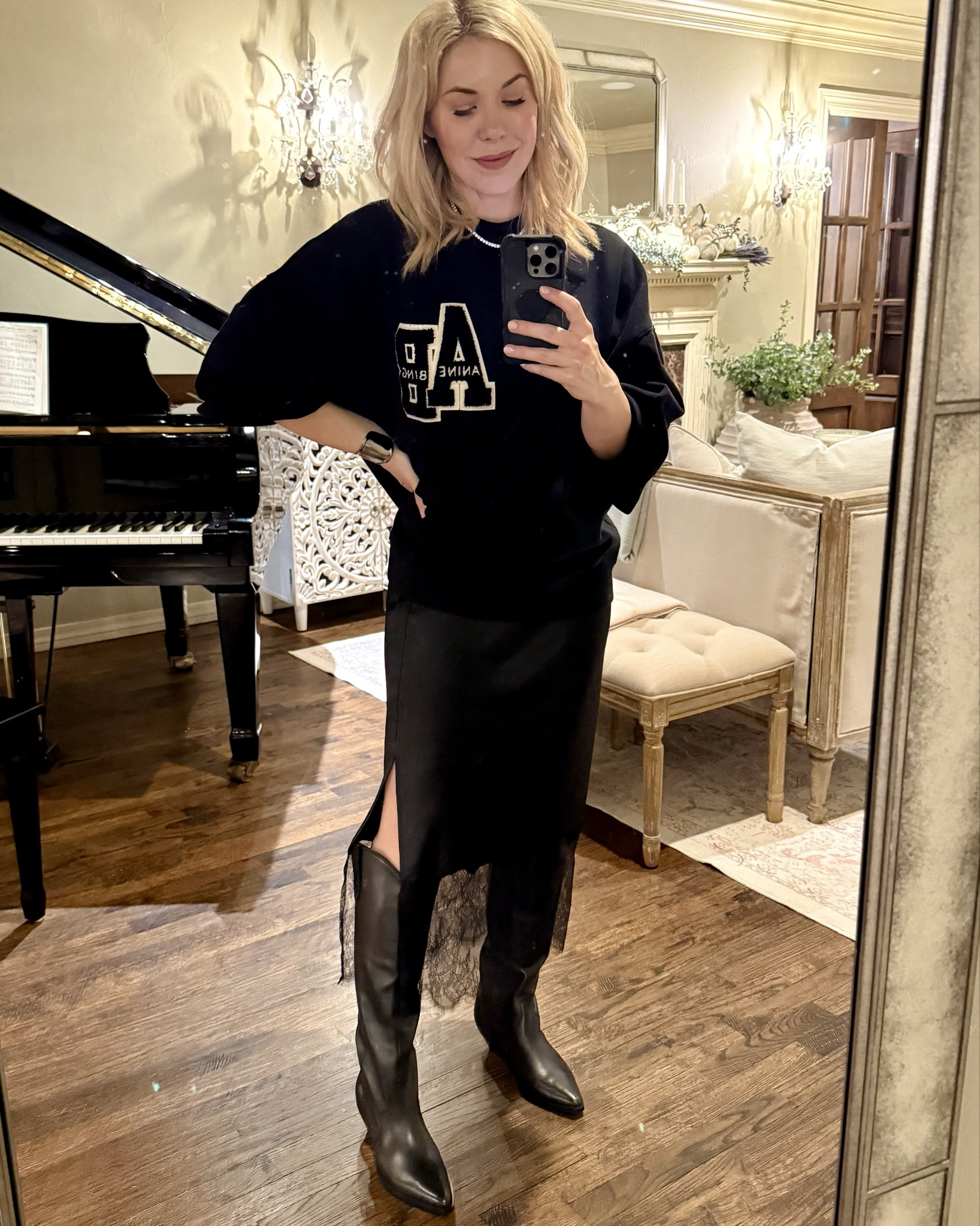 My outfit collage come to life!
Anine Bing sweatshirt 
Skirt
Western boots 

#LTKootd #LTKFindsUnder100 #LTKdayinmylife