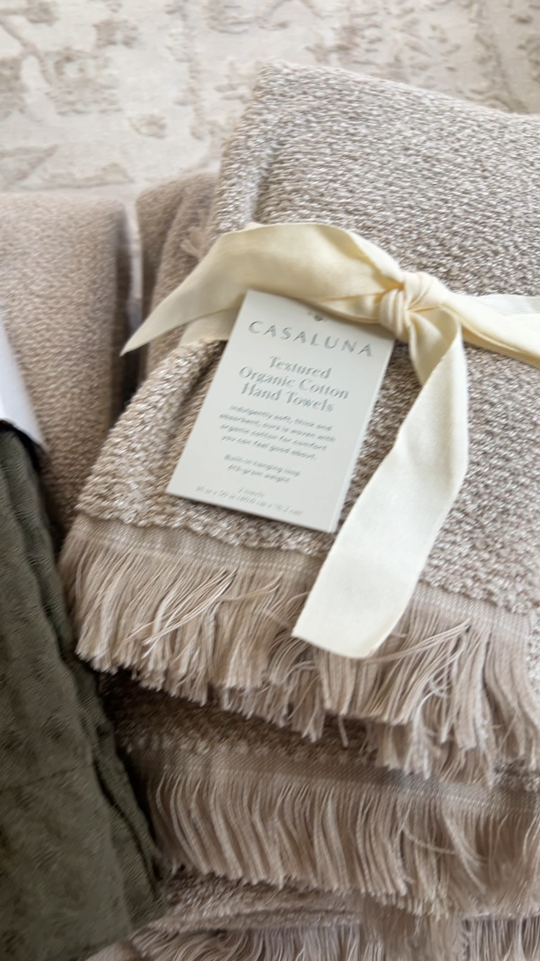 Towels On sale!!! 
#bathtowels
#modernlooktowels
#bathroomaccesories 

#LTKmorningroutine #LTKmomlife #LTKHome