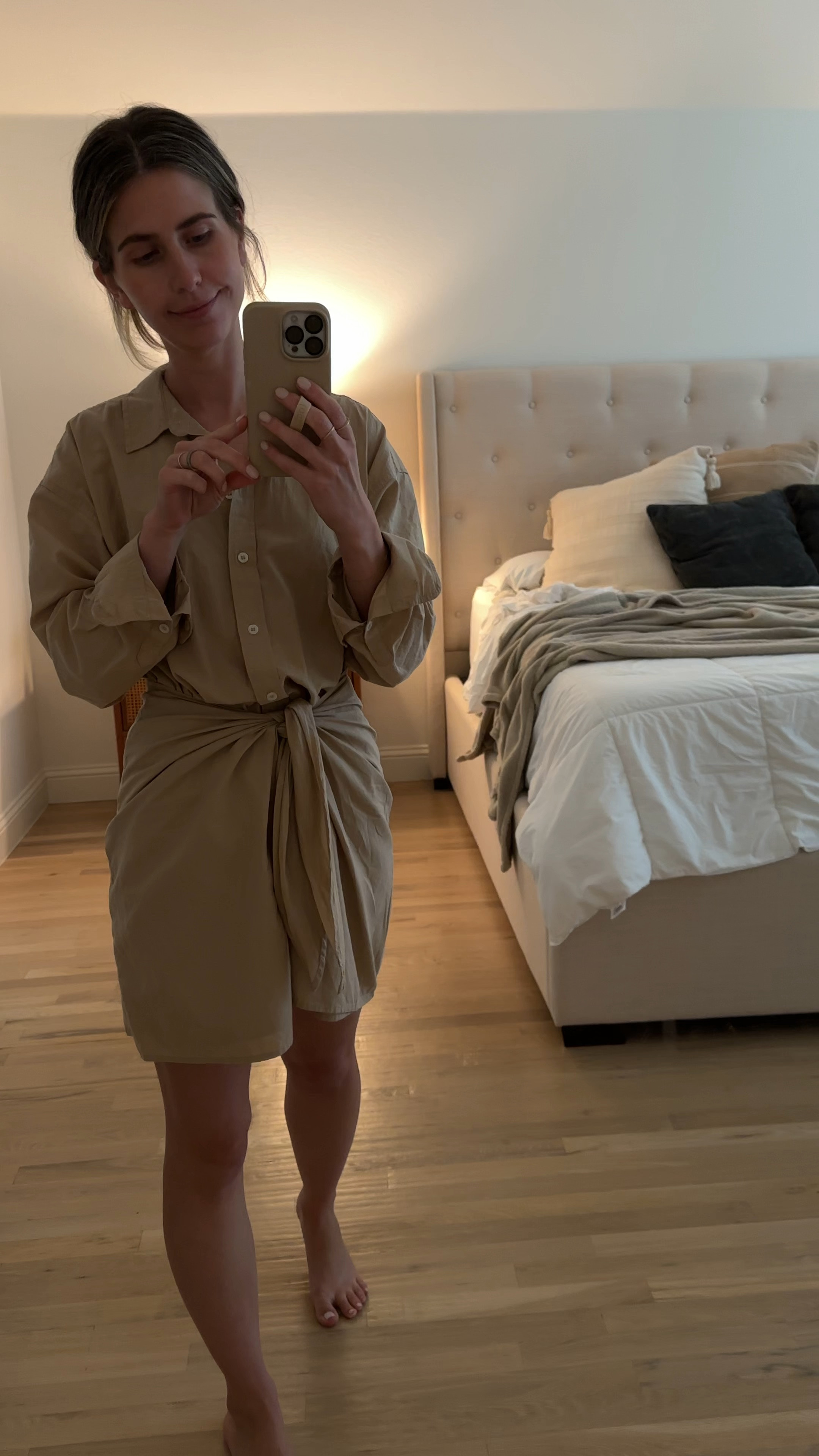 kinda dark it's raining☔️again 🙃
wanted to show y'all the cutest "wrap" dress. Dress it up or down. Runs true to size, comes in 4 colors, sizes xs-4x 





@Morgan.Speiser 
target style, target dress, baby shower dress, affordable style, outfit idea, wedding shower dress, wrap dress. 


#LTKFindsUnder50 #LTKVideo #LTKSeasonal