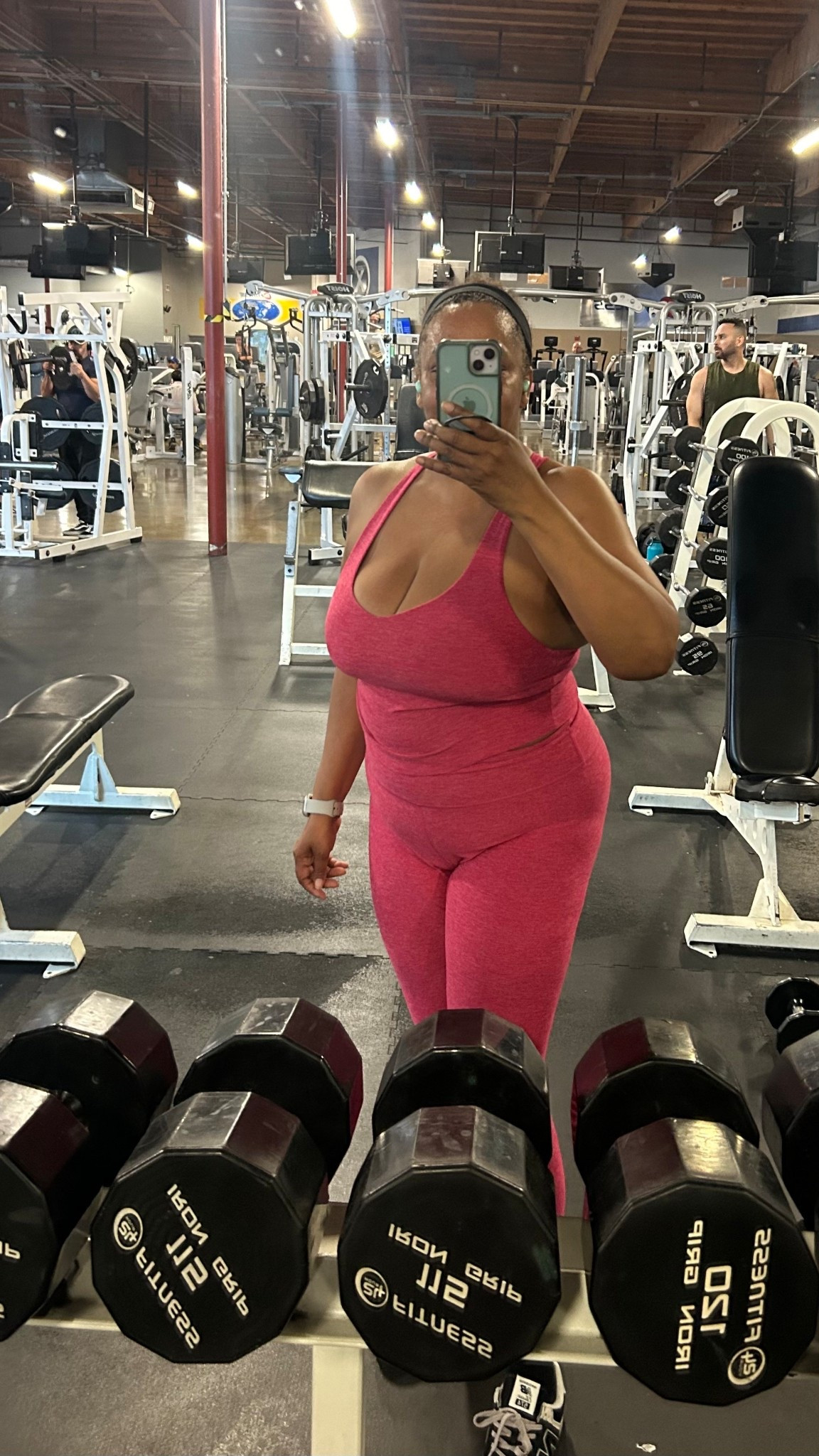 Gym 💪🏾 check! Size xl in both 

#LTKActive #LTKOver40 #LTKMidsize