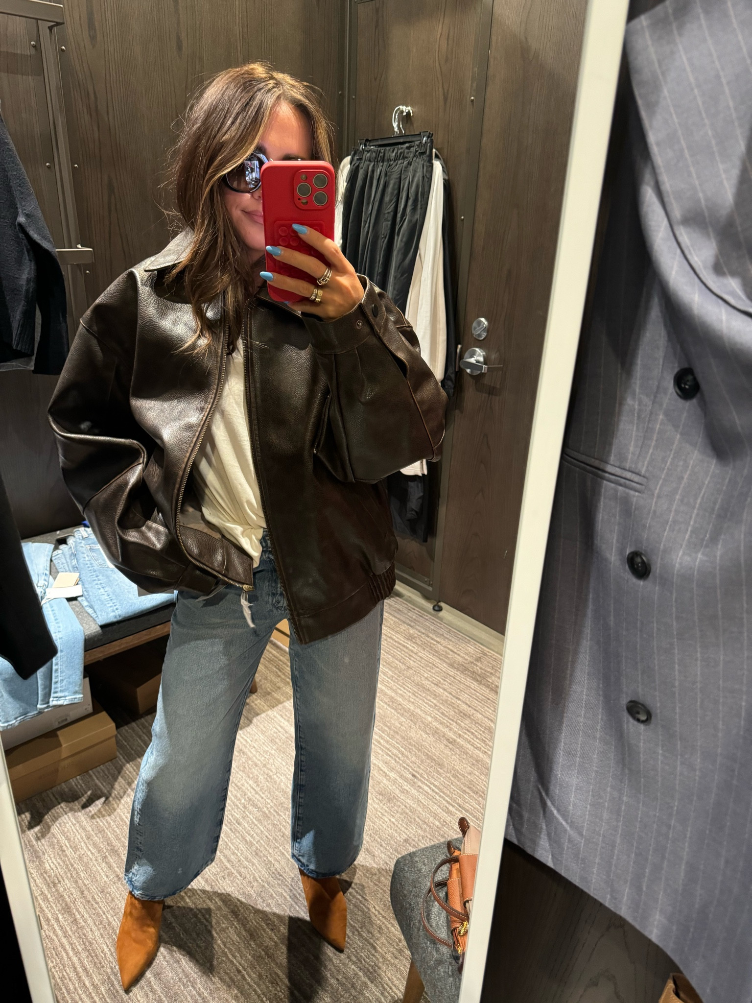 This bomber jacket is a must have!! Under $100 and the quality is unbeatable 

#LTKFindsUnder100 #LTKSummerSales #LTKxNSale