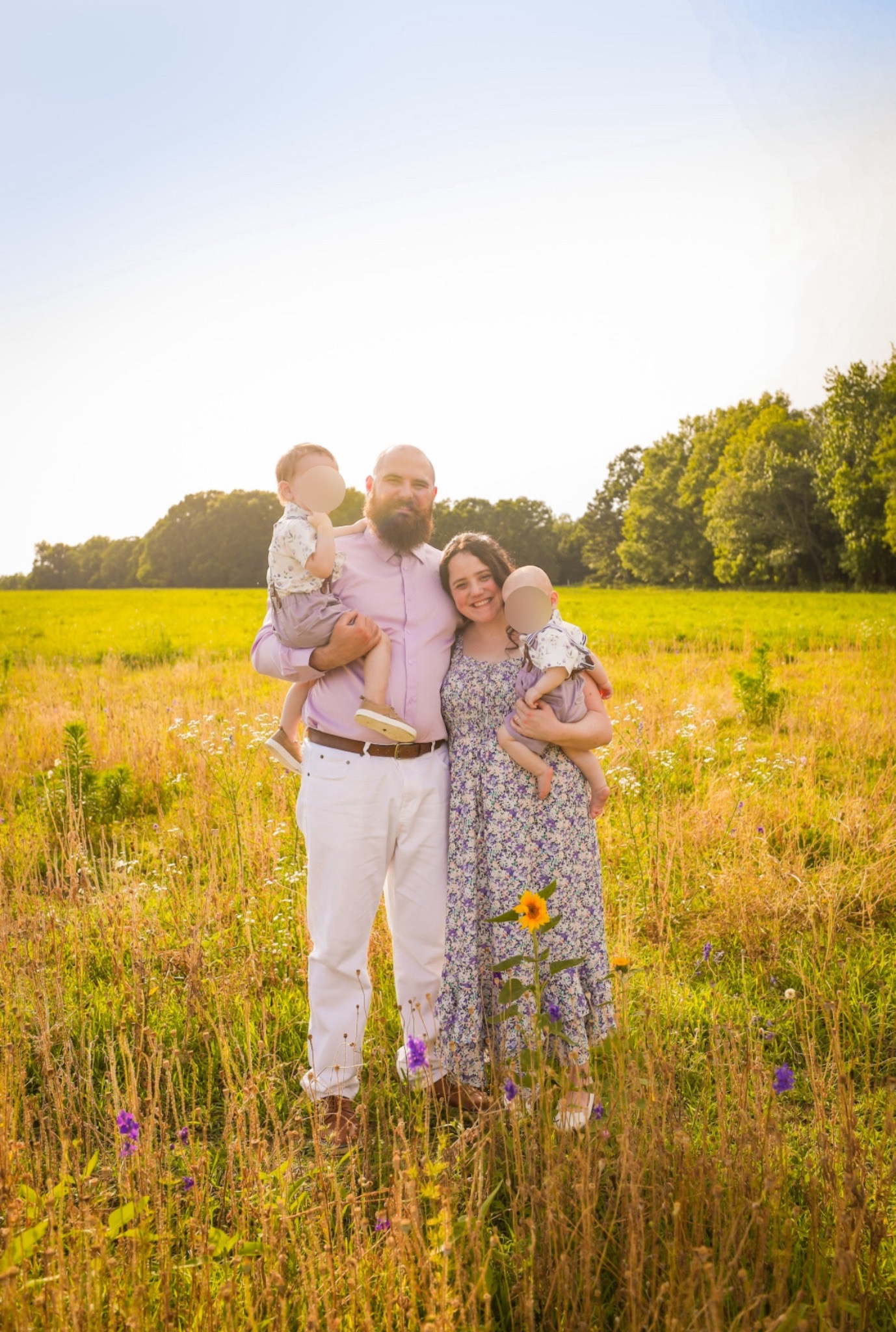 Family photoshoot | spring family photoshoot | spring photoshoot | floral outfits | floral photoshoot | floral dress | toddler | family | husband and wife | mom and dad 

#LTKFamily #LTKFindsUnder50 #LTKKids