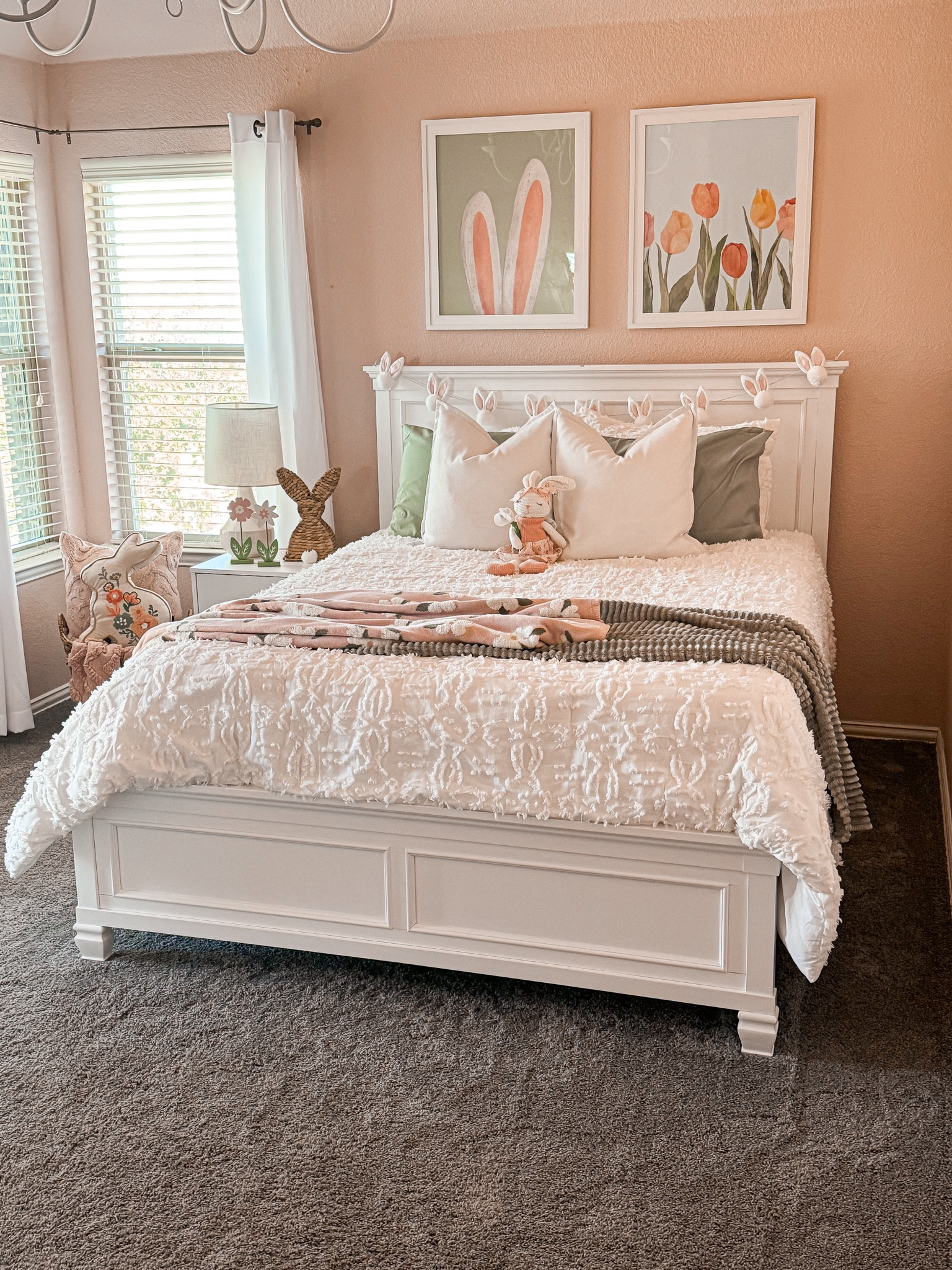 Girls spring bedroom inspo - Easter decor - Easter bedroom - Easter home decor - spring home decor - spring bedroom decor - Easter bunny 

#LTKSeasonal #LTKhome #LTKSpringSale