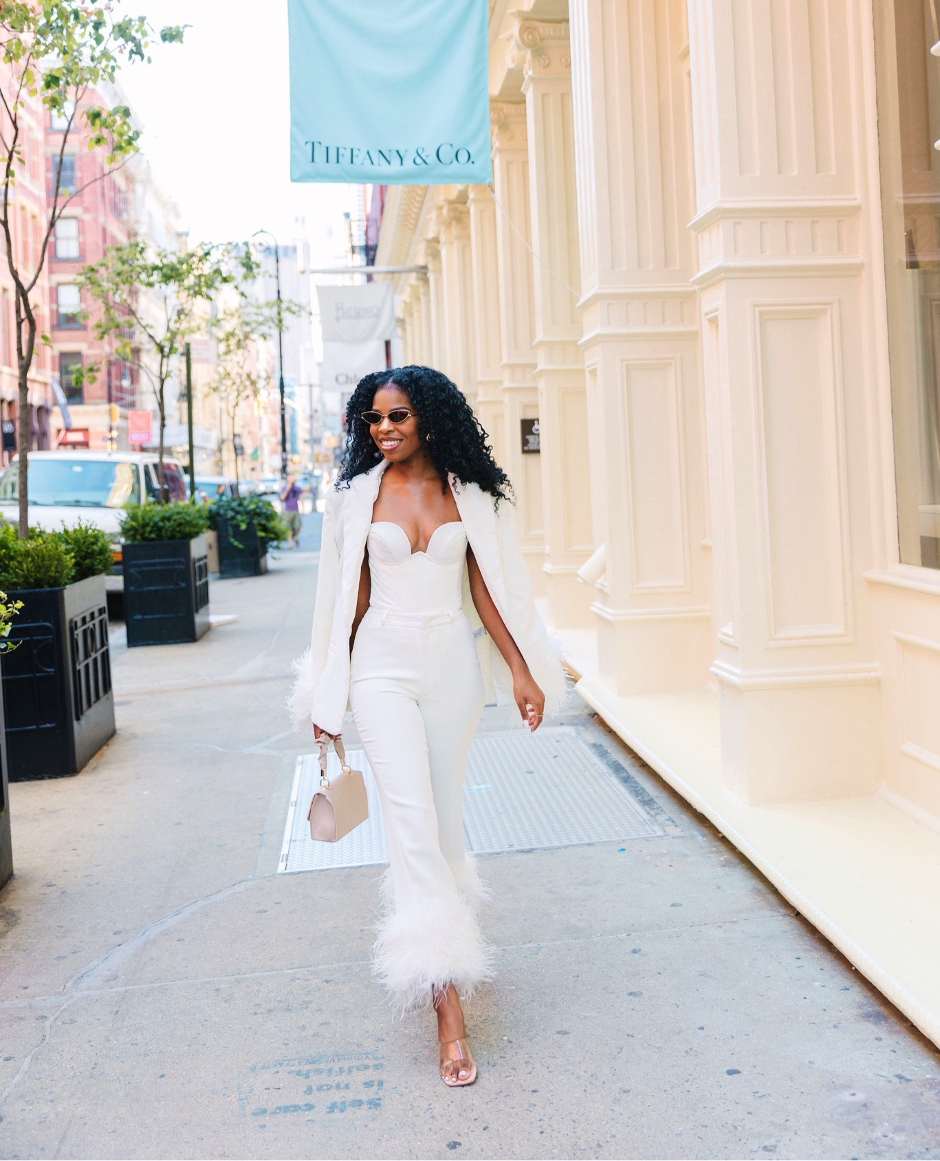 The white suit of my dreams. 

#LTKworkwear #LTKstyletip #LTKbeauty