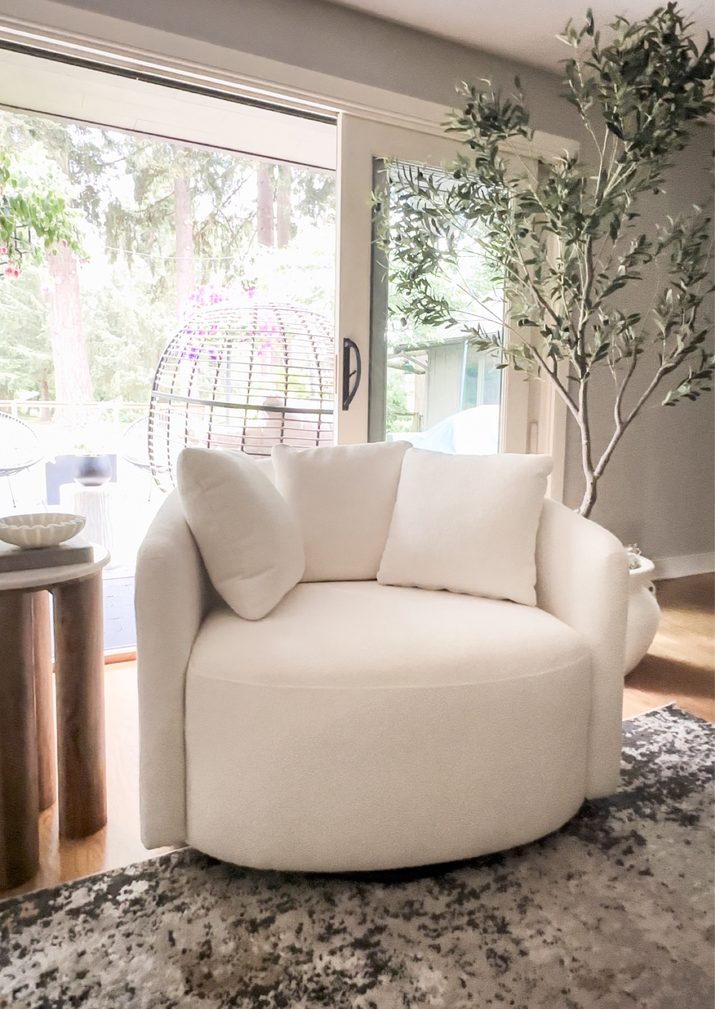 The perfect swivel chair dose exist. This chair is so beautiful and comfy.

#walmarthome #swivelchair 

#LTKHome #LTKStyleTip