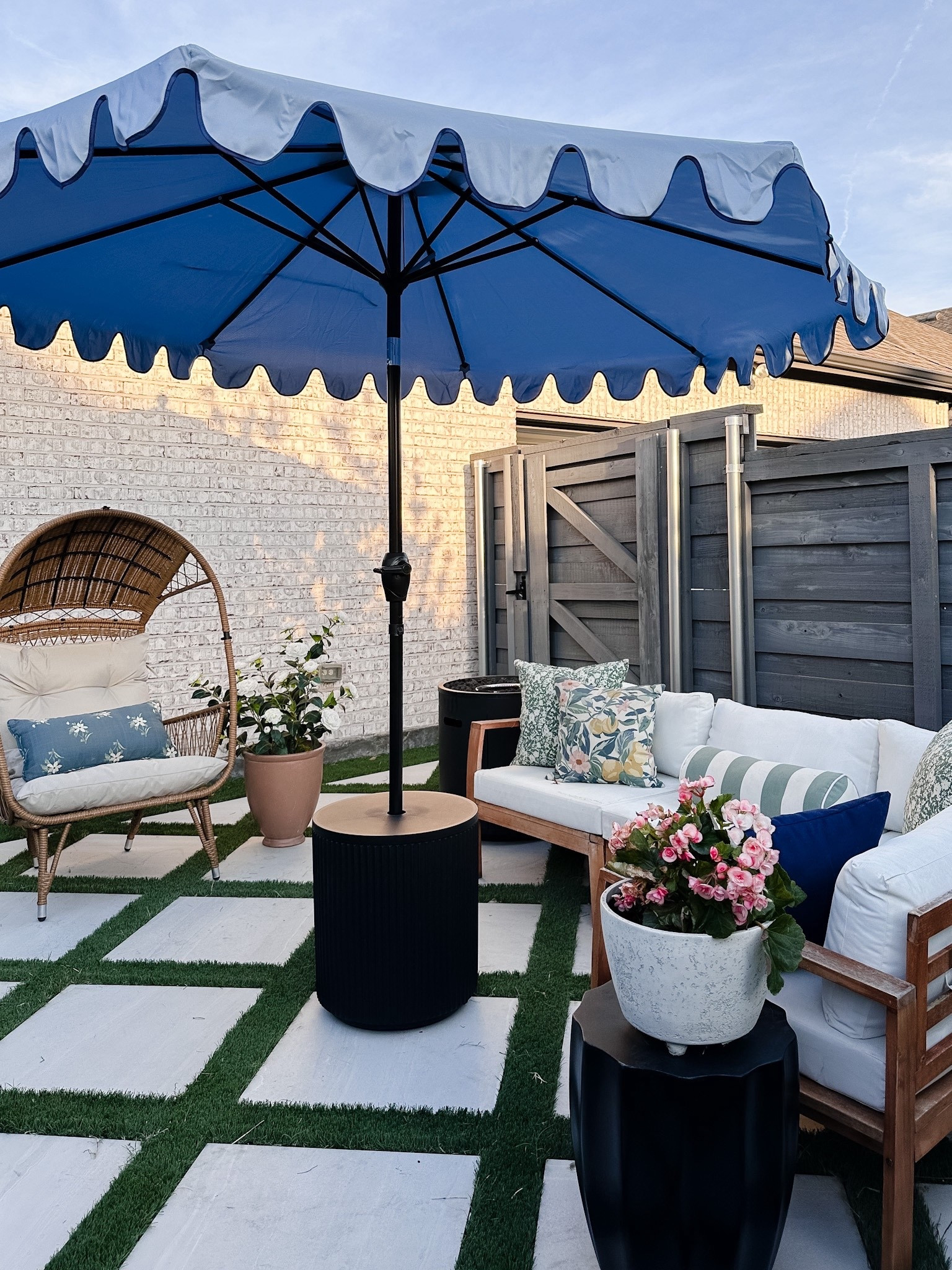 Outdoor patio inspo, spring, summerr

#LTKSeasonal #LTKHome #LTKMothersDay