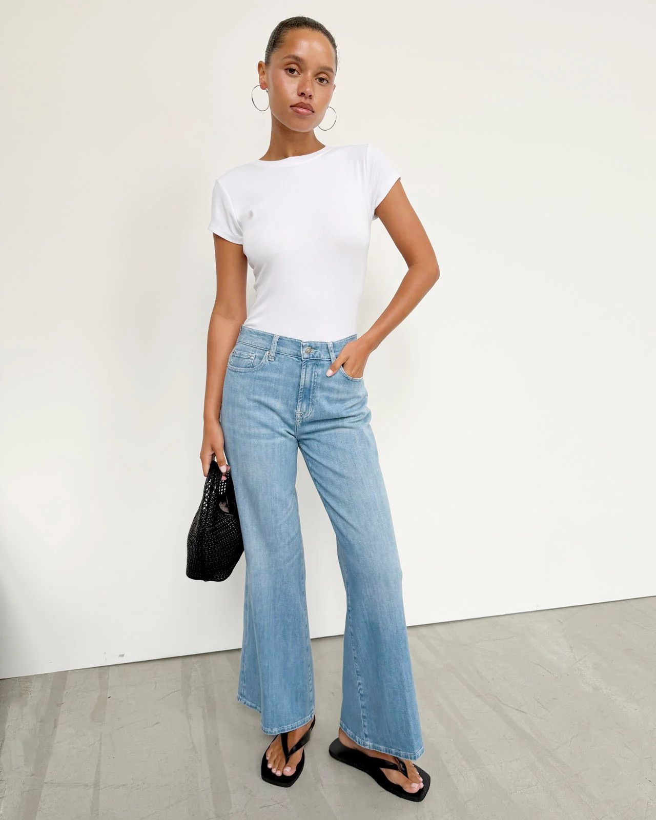 Splendid - Slim Palazzo Ankle Jean in Light Wash - Glister | Splendid