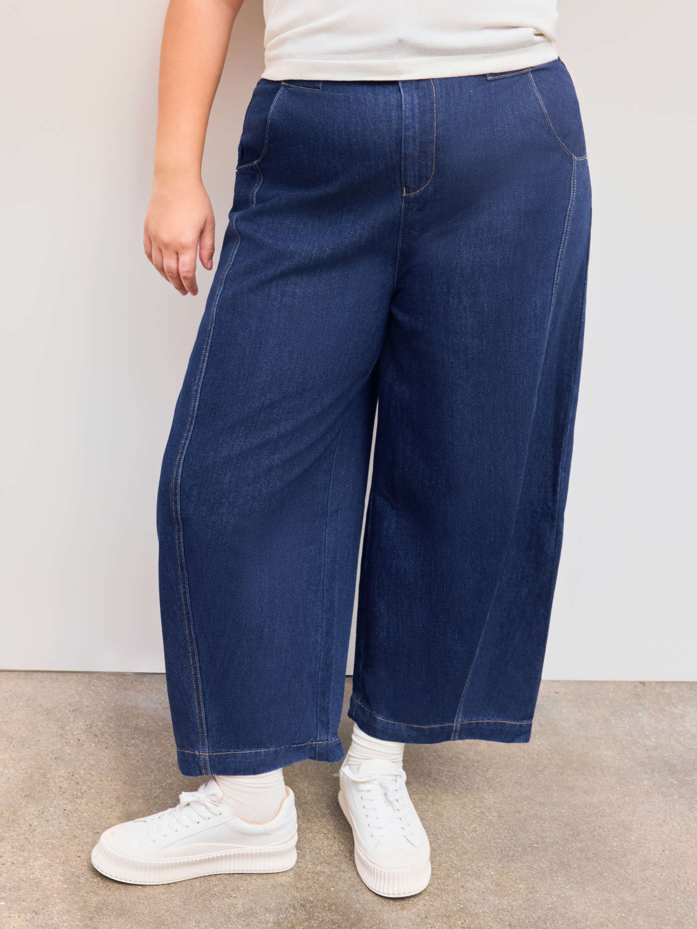 Cider Denim Mid Rise Solid Pocket Barrel-leg Jeans Curve & Plus | Cider