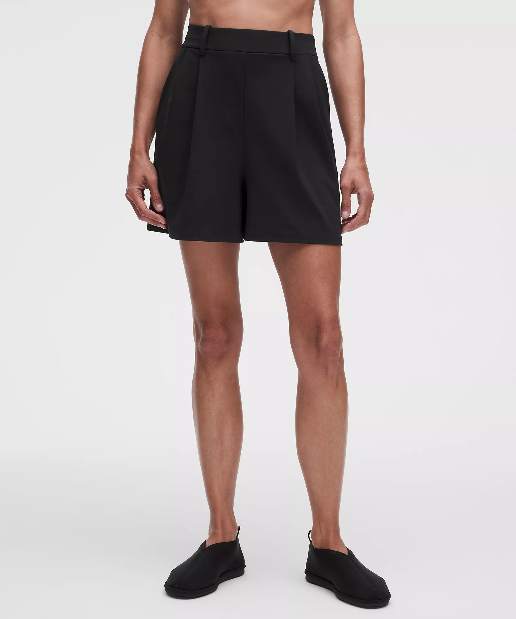 Daydrift Pleated High-Rise Short 5" | Lululemon (US)