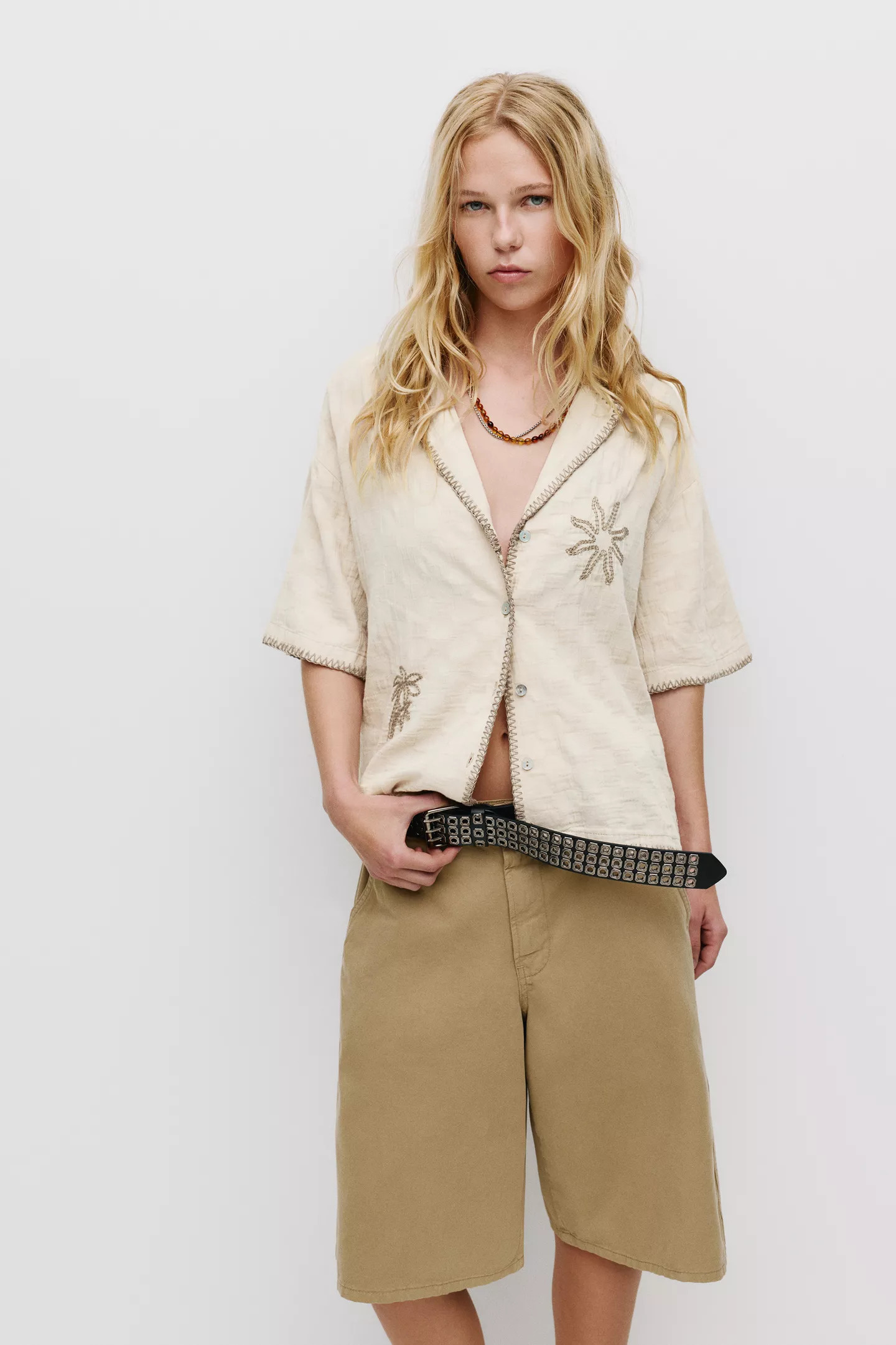 Embroidered rustic shirt | PULL and BEAR UK