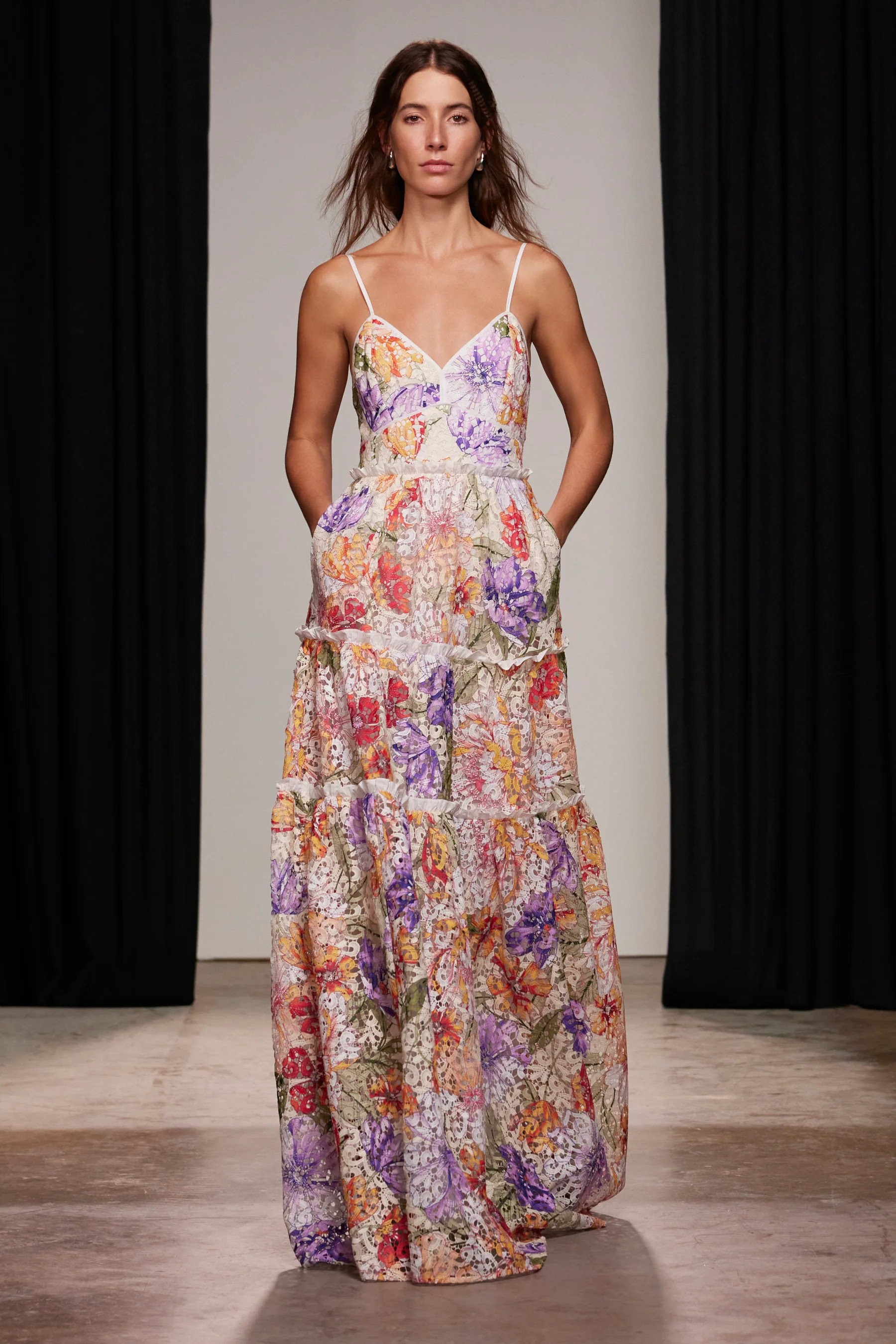 Demi Dress - White Bouquet | Christy Lynn