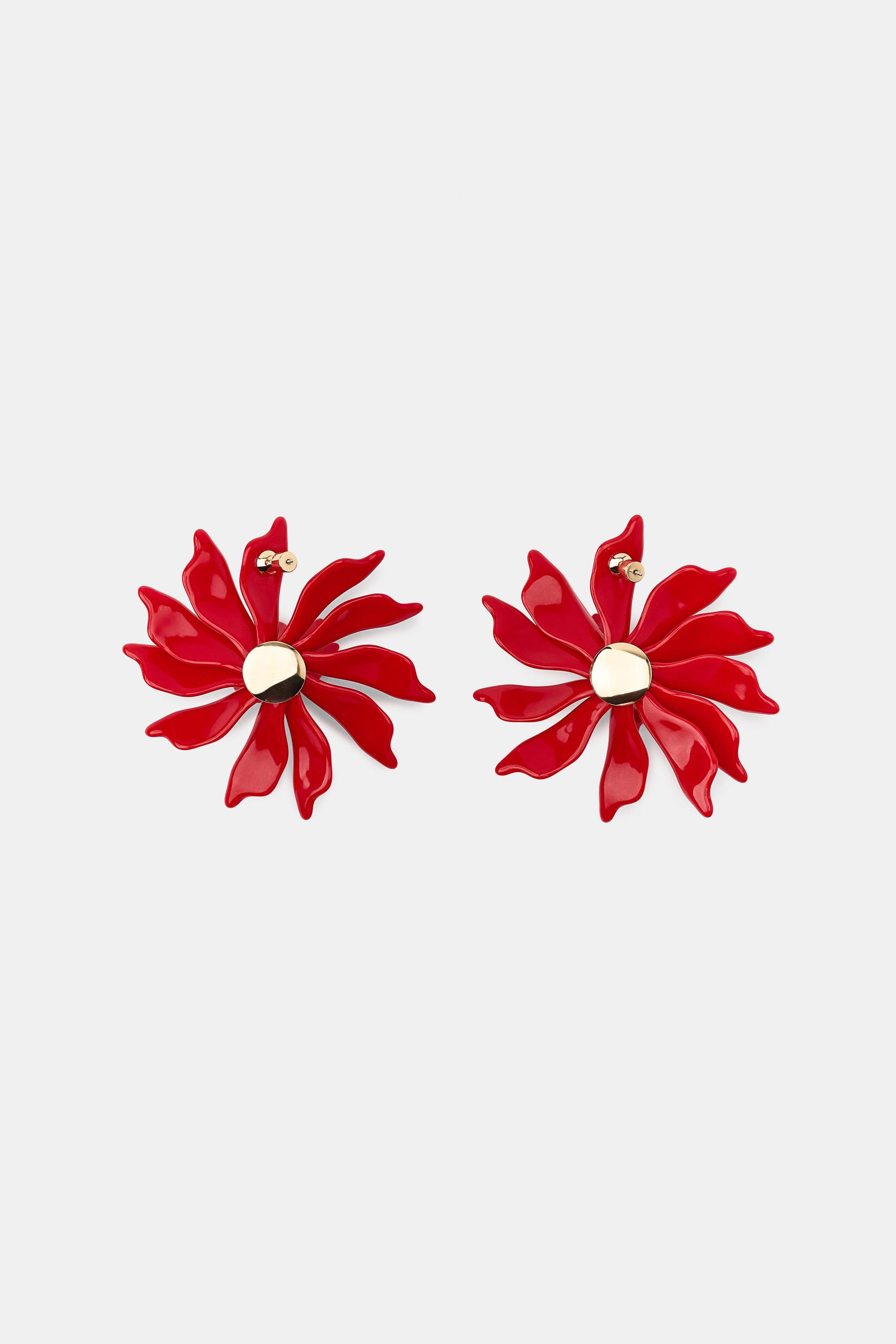 MAXI EMBOSSED FLOWER EARRINGS | Zara US