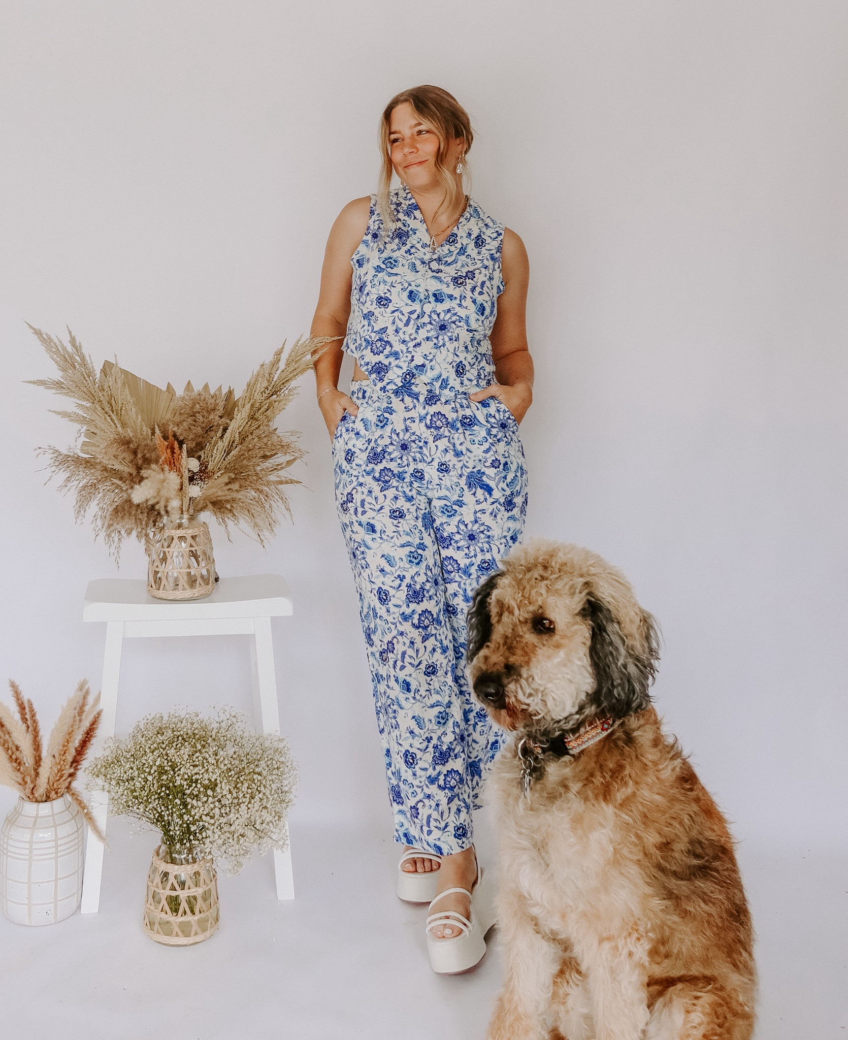 The summer set I’ll be living in 💙
#matchingset #floralset #blueandwhitefloral #chinoiserie 
